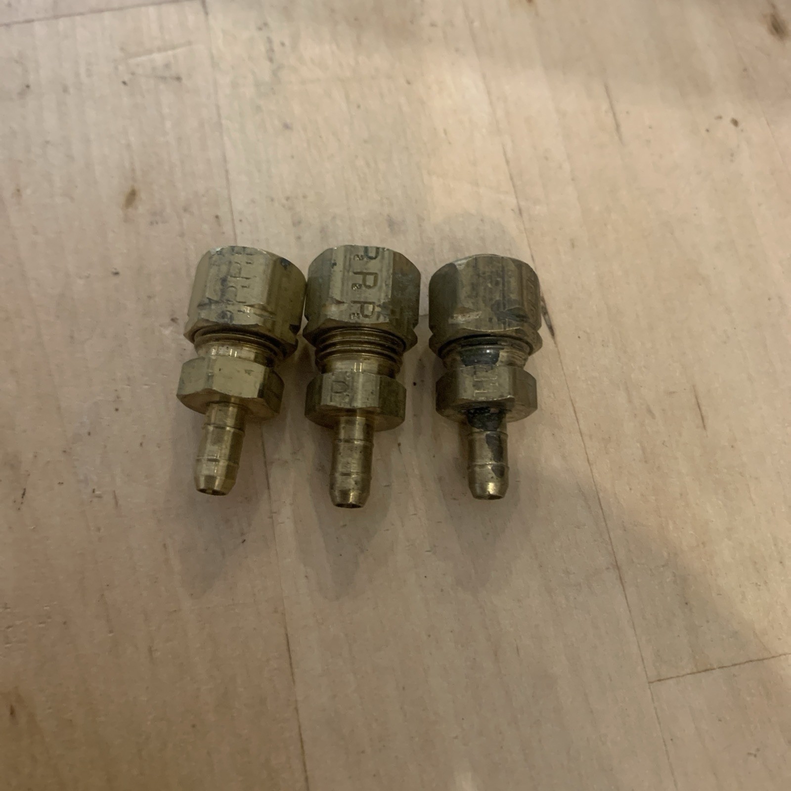 3 Honeywell 1/4” Compression X 1/4 “ Barbed Fittings For HVAC Pneumatic Control
