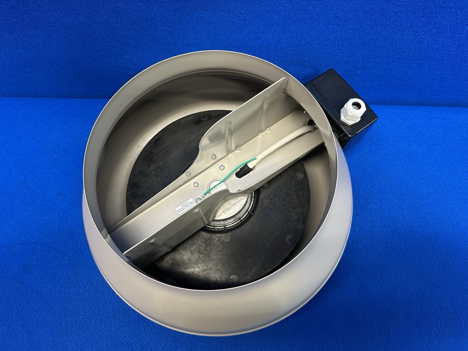 Canarm In-Line Duct Fan: 598 cfm Max., 10 in Duct, 140 W, 120V AC