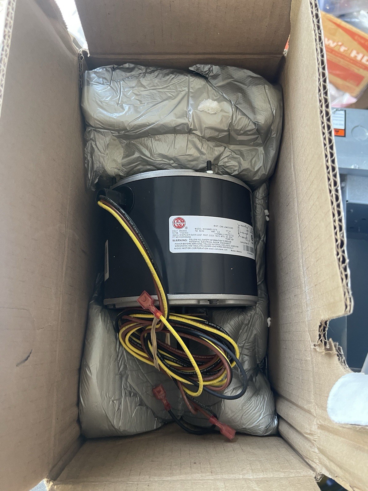 U.S. MOTORS Direct Drive Condenser Motor HC39GE464 460/400V 0.8A 3Ph