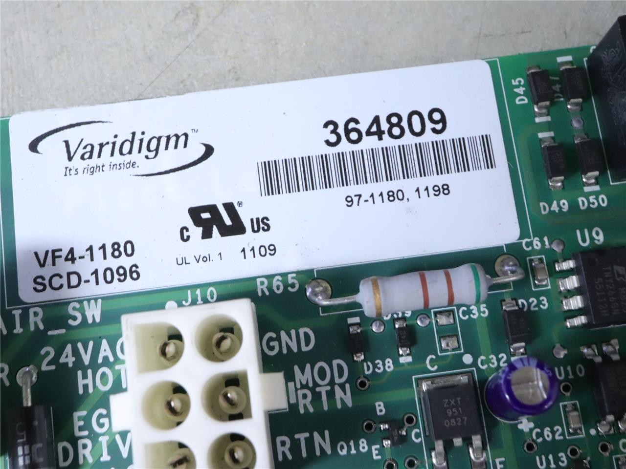 York Luxaire VARIDIGM 364809 Control Circuit Board SCD-1096 VF4-1180