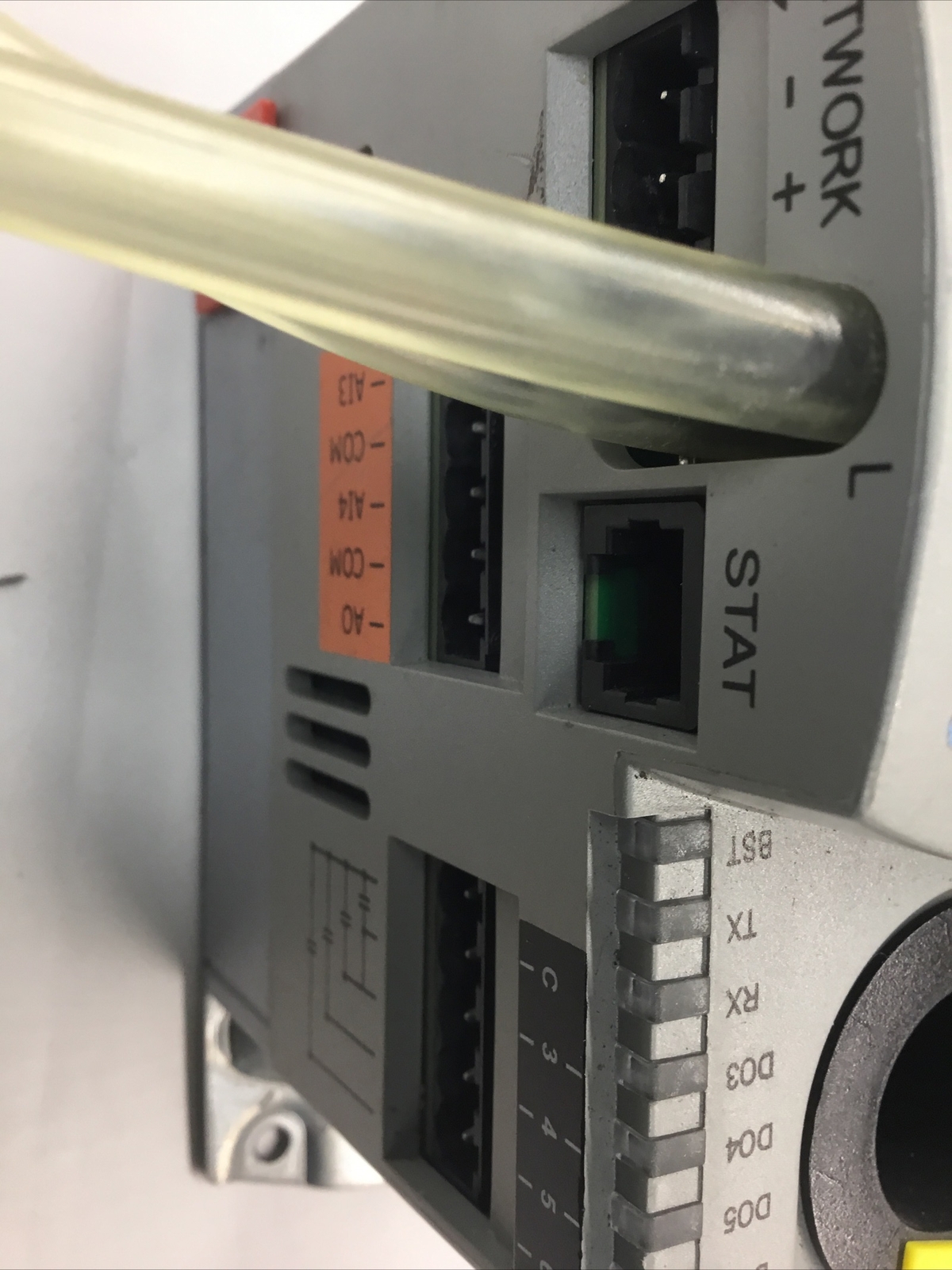 Siemens 550-400 APOGEE ATEC VAV Actuating Equipment Controller 24v Valve Damper