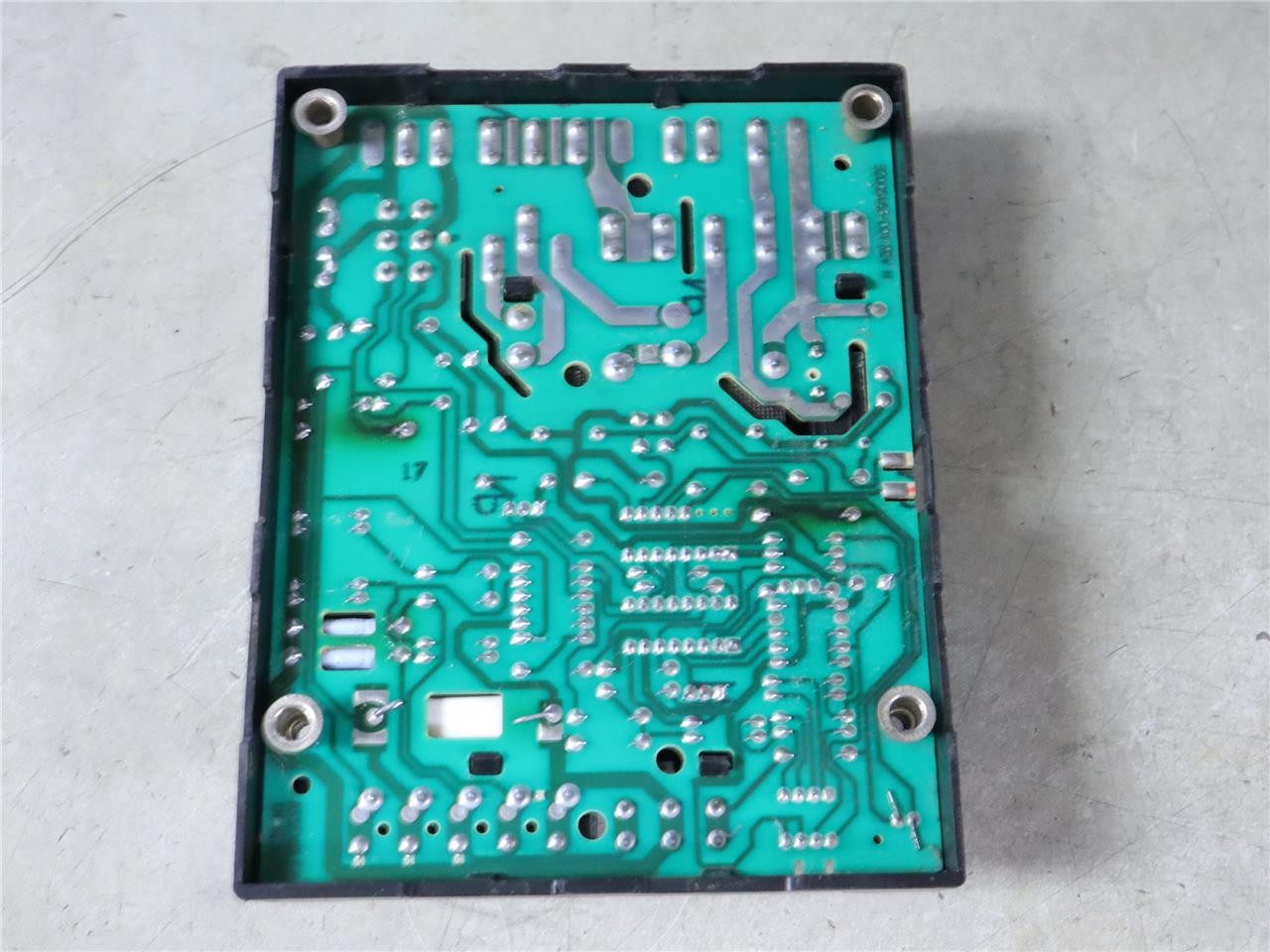 Honeywell ST9120C2002 Furnace Control Circuit Board 031-01237-000