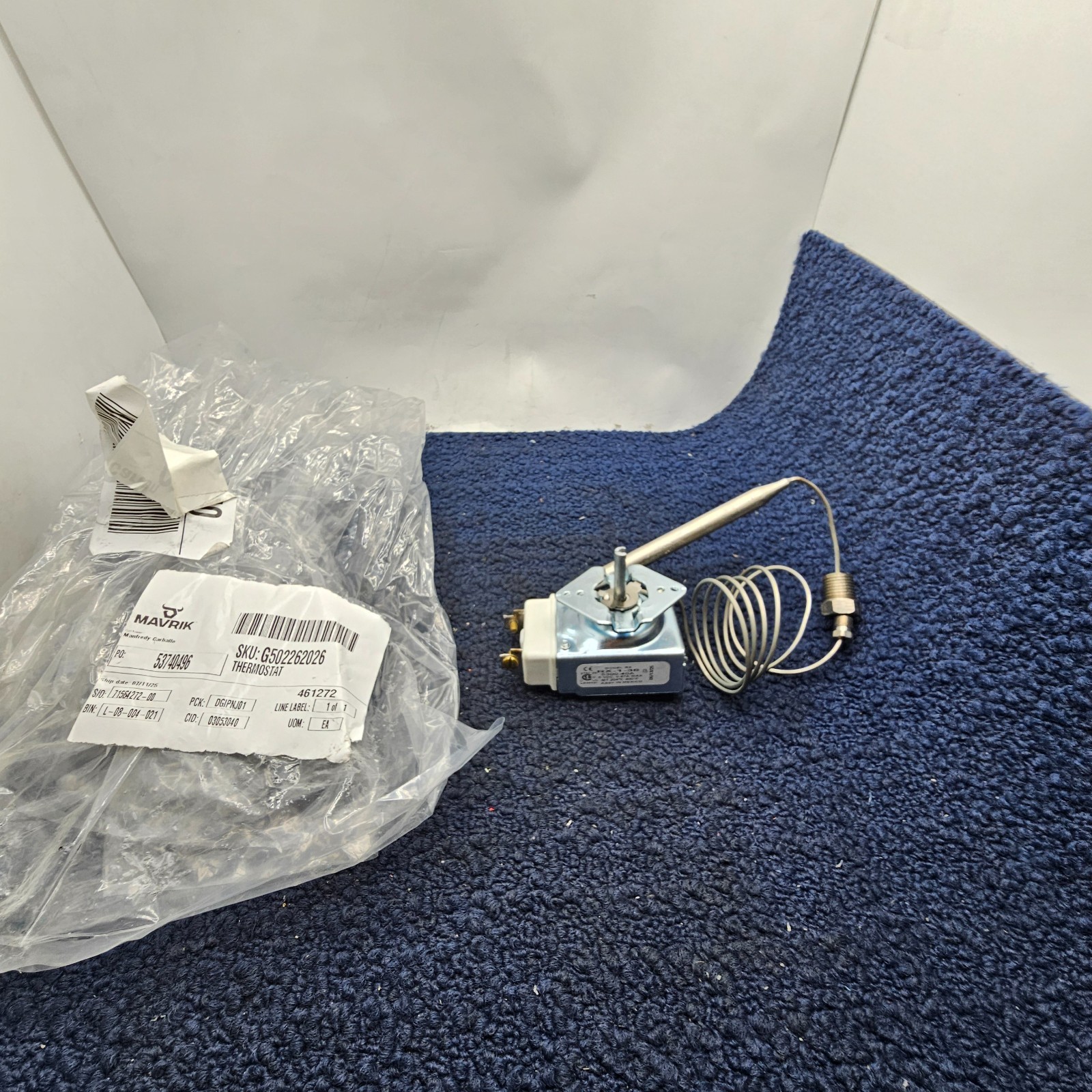 MAVRIK 461272: RX Thermostat w/ 200° 400° Range & 36 in Capillary