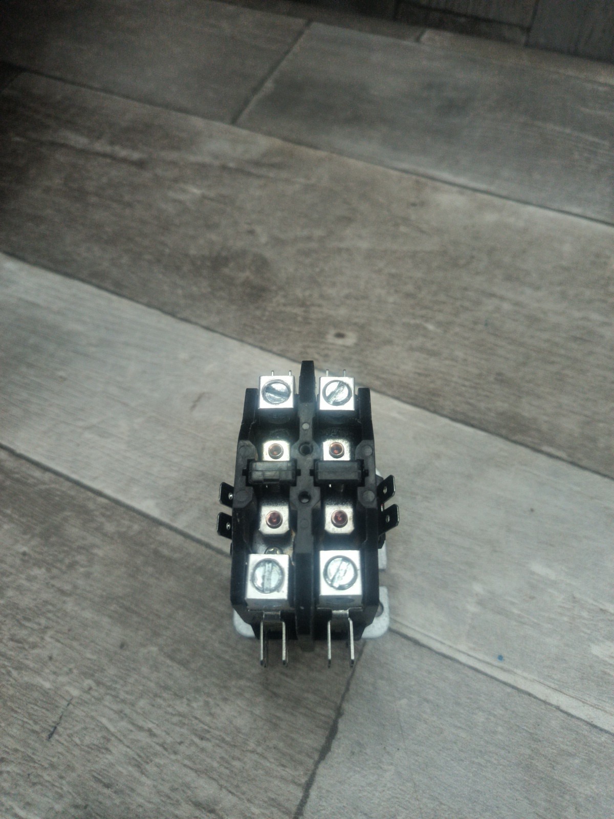 DEFINITE PURPOSE CONTACTOR 40A 2P 120V COIL tradesmen grade 2 Pole