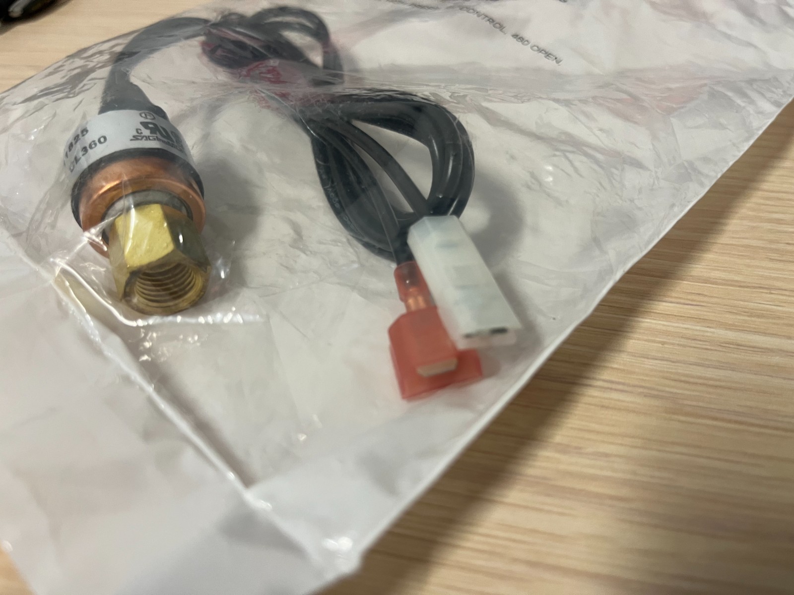Trane SWT02475 High Pressure Switch 460 PSI Open 360 PSI Close