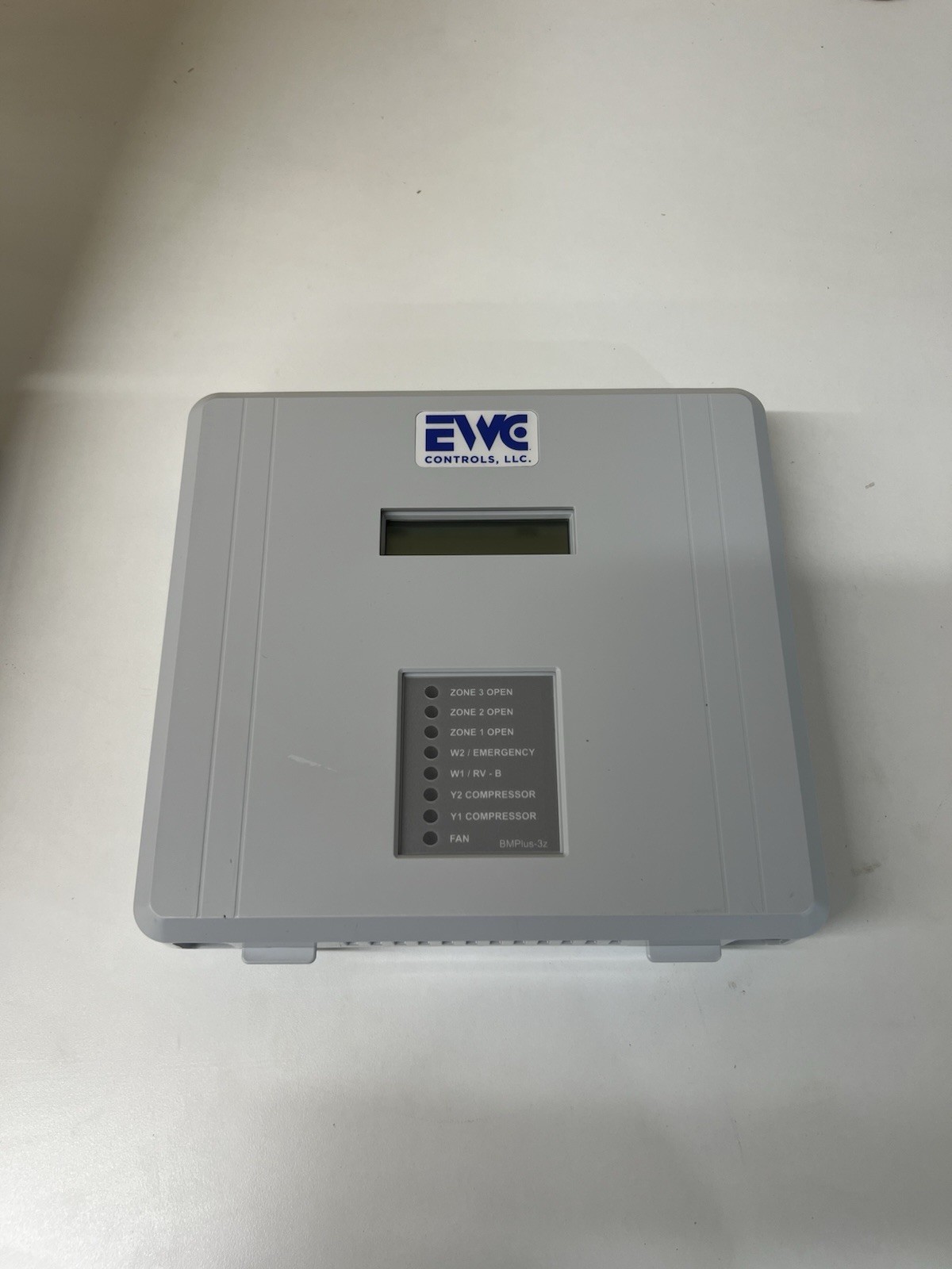 EWC Controls BMPLUS-3Z 3 Heat/2 Cool Heat Pump & Dual Fuel 3-Zone Control Panel