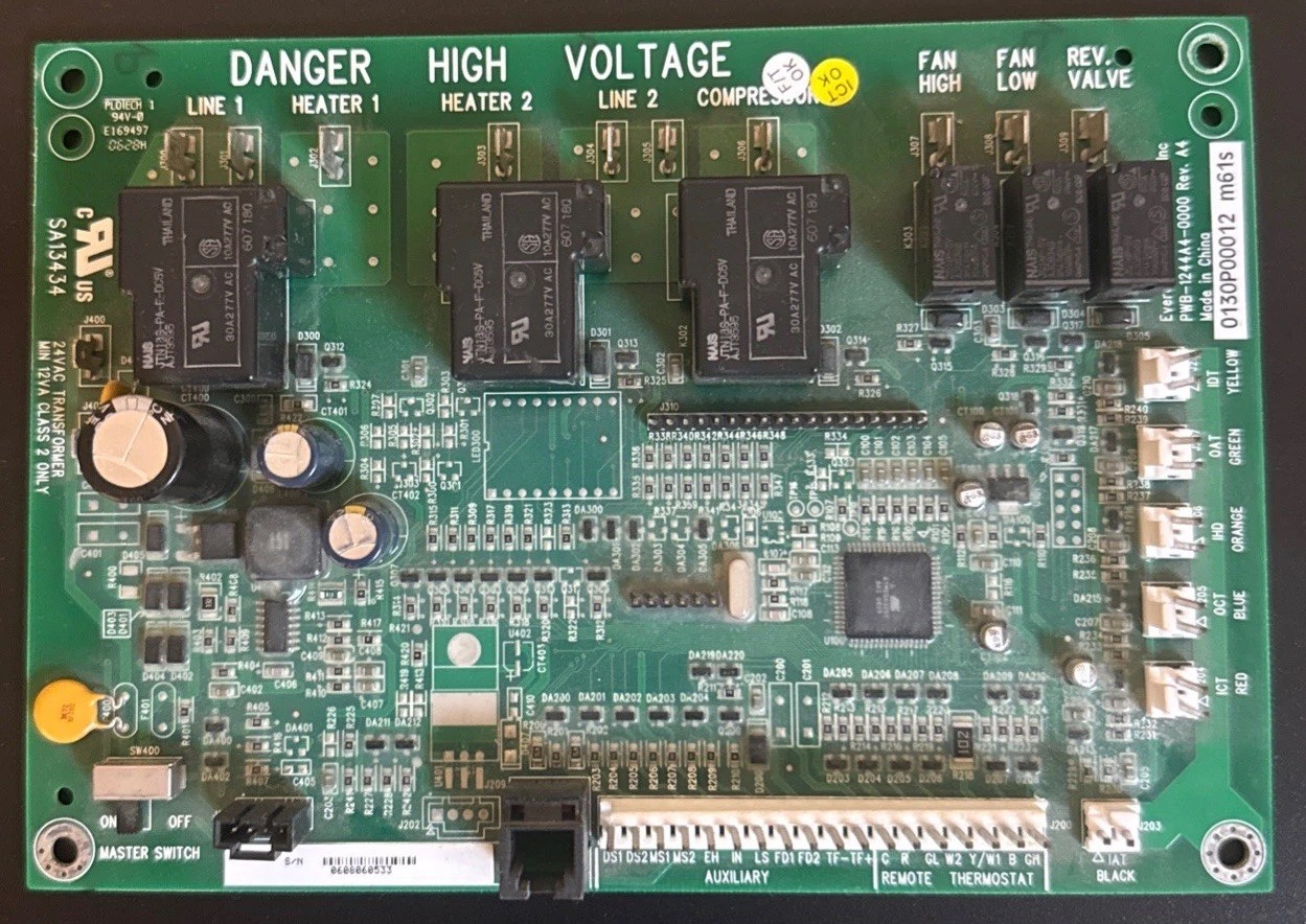 Amana PTAC 0130P00012 m61s Control Board For Knob Style Units.