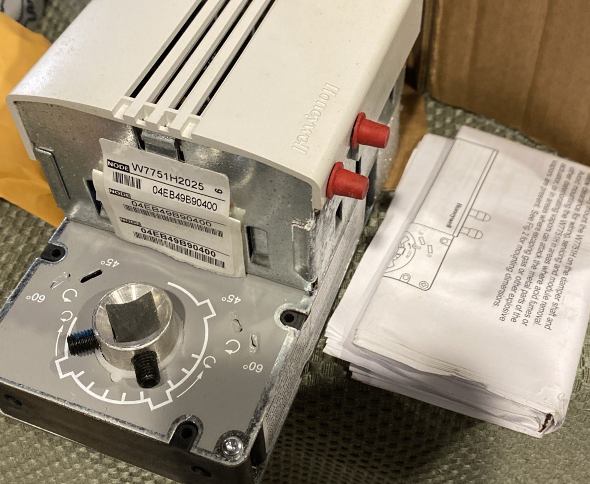 Honeywell W7751H2025 Excel 10 Smart VAV Controller