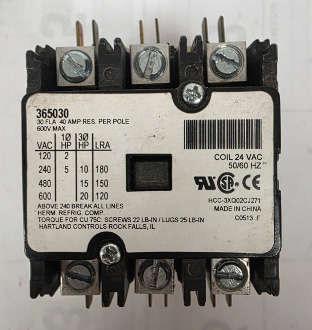 3 Phase Contactor 365030; HCC-3XQ02CJ27130 Amp 15 “Pre-Owned”