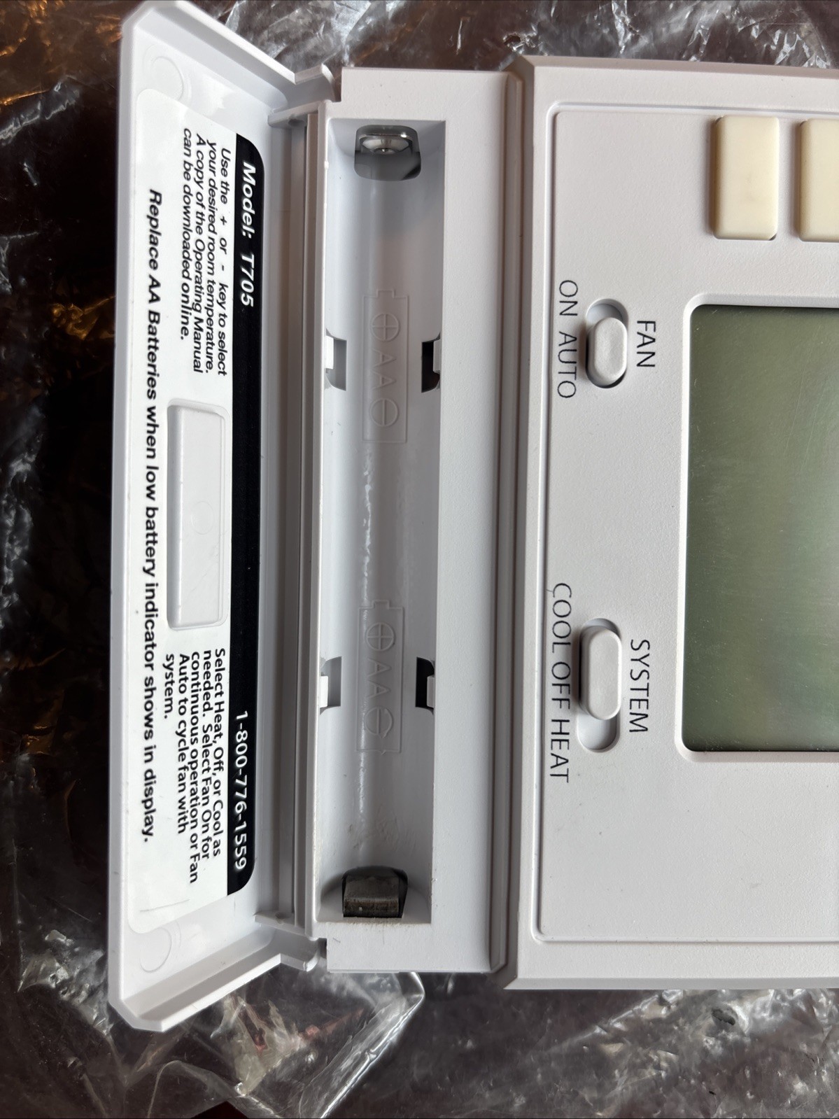 Pro1 IAQ T721 Digital Non-Programmable Thermostat Single Stage – USED