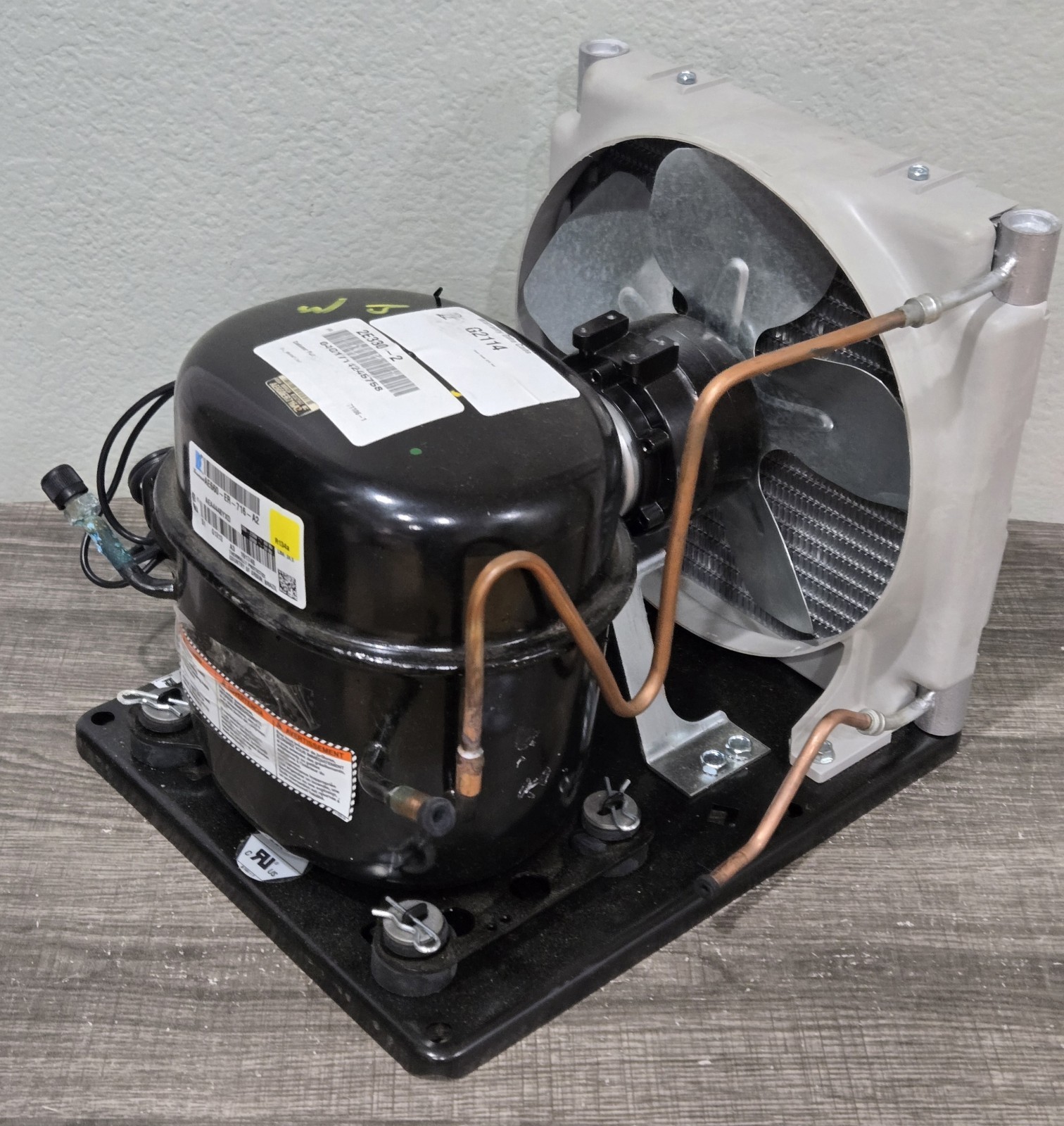 TECUMSEH AEA4444YXDPA 1/4 HP High Temp Air-Cooled Refrigeration Condensing Unit