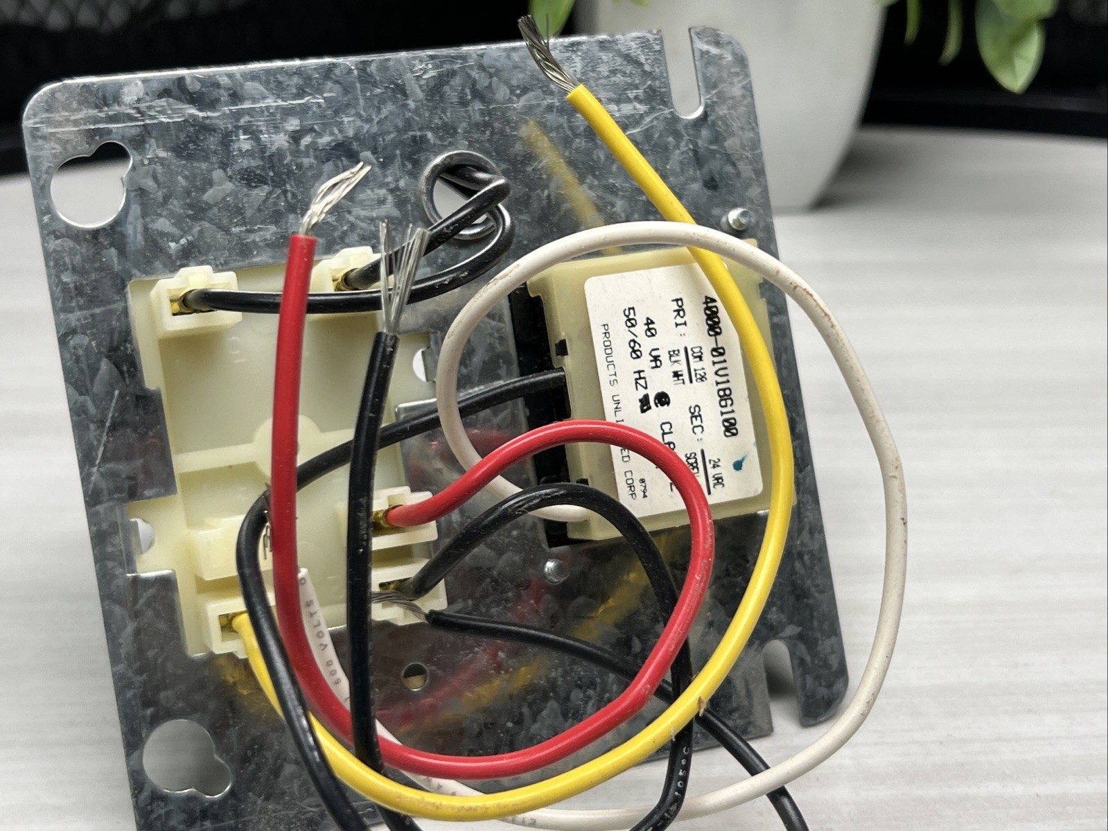 NEW – MARS Fan Control Center 24020 120V