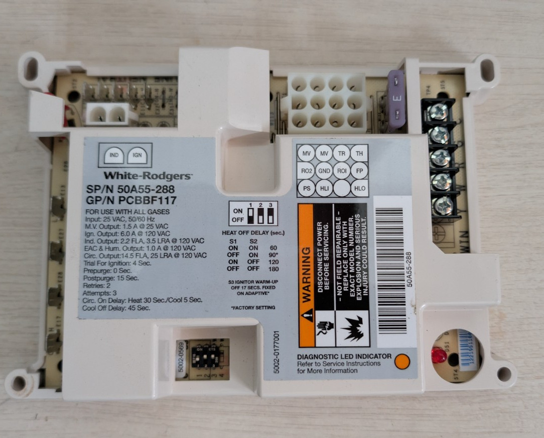 White- Rodgers 50A55-288 Furnace control board PCBBF117