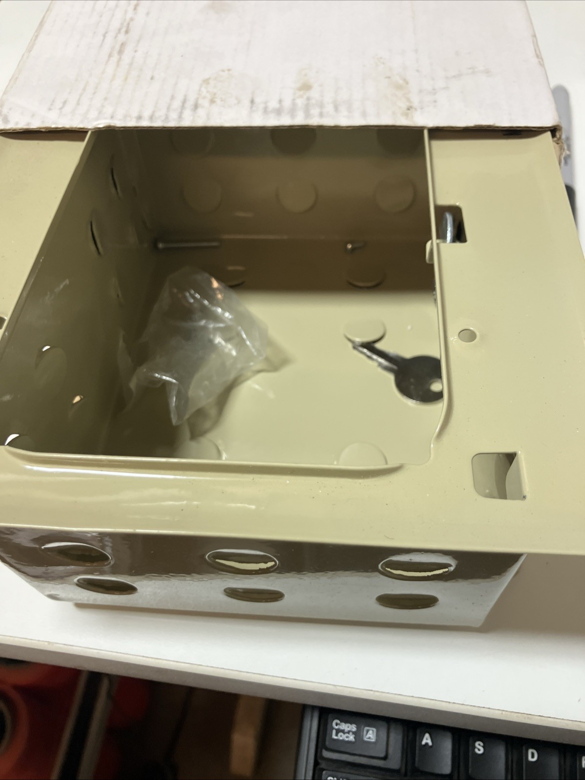 NEW White Rodgers F29-0193 Thermostat Guard, Beige Metal W/ Keyed Lock