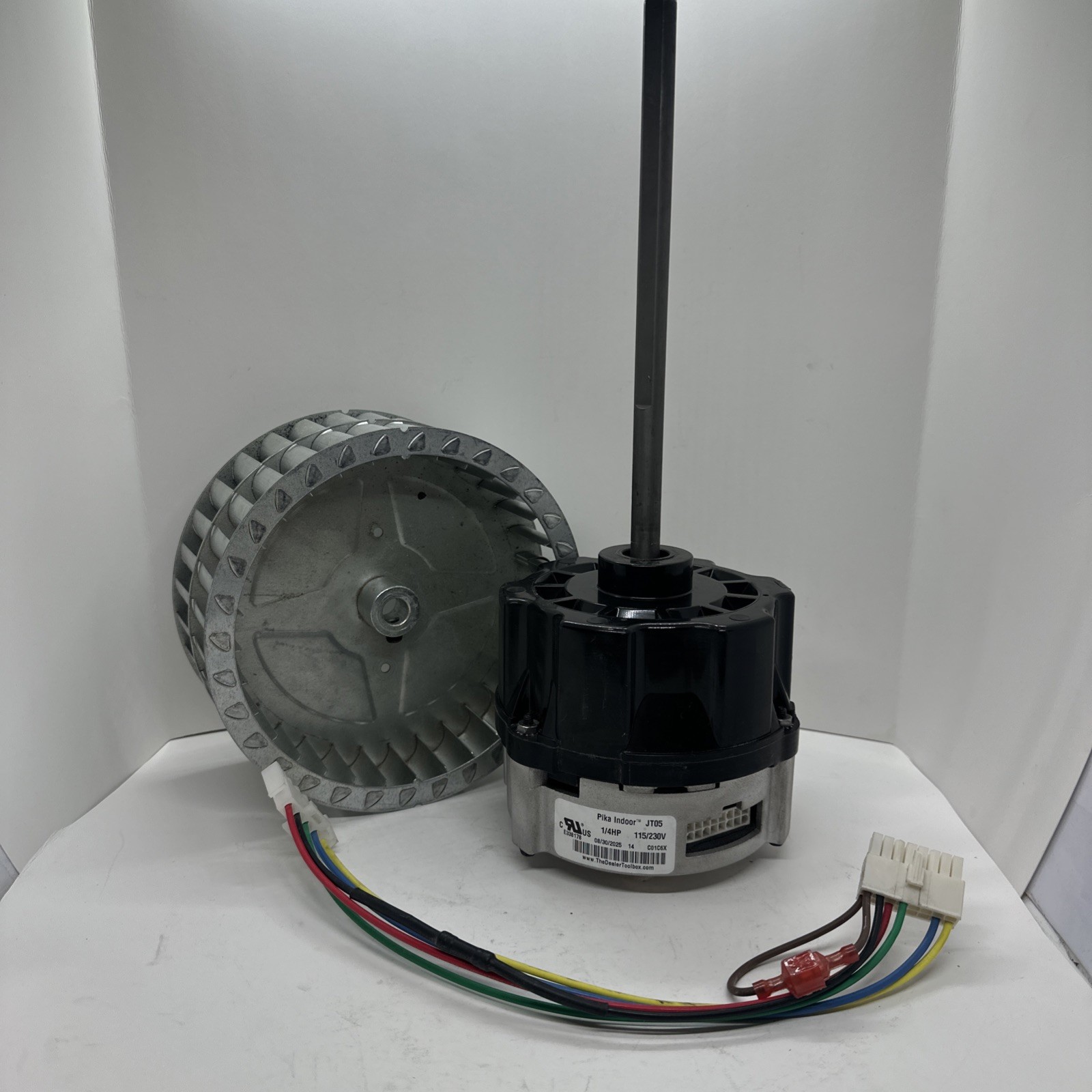 Genteq PIKA JT05 1/4HP ECM Fan Motor 400-1800 RPM, 115/230VAC, 1/2″ Shaft Daiken