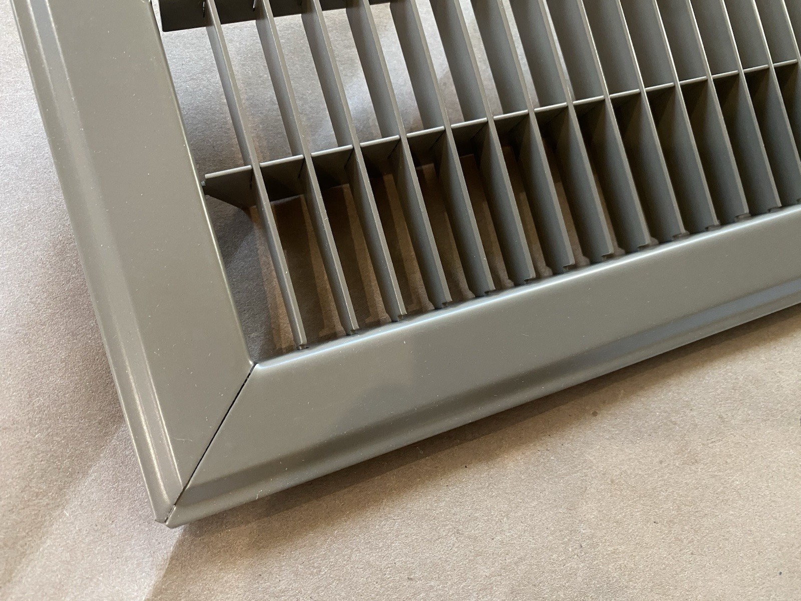 HVAC Premium 4″ X 16″ or 16″ X 4″ Heavy Duty Walkable Floor Grille Fixed Blade