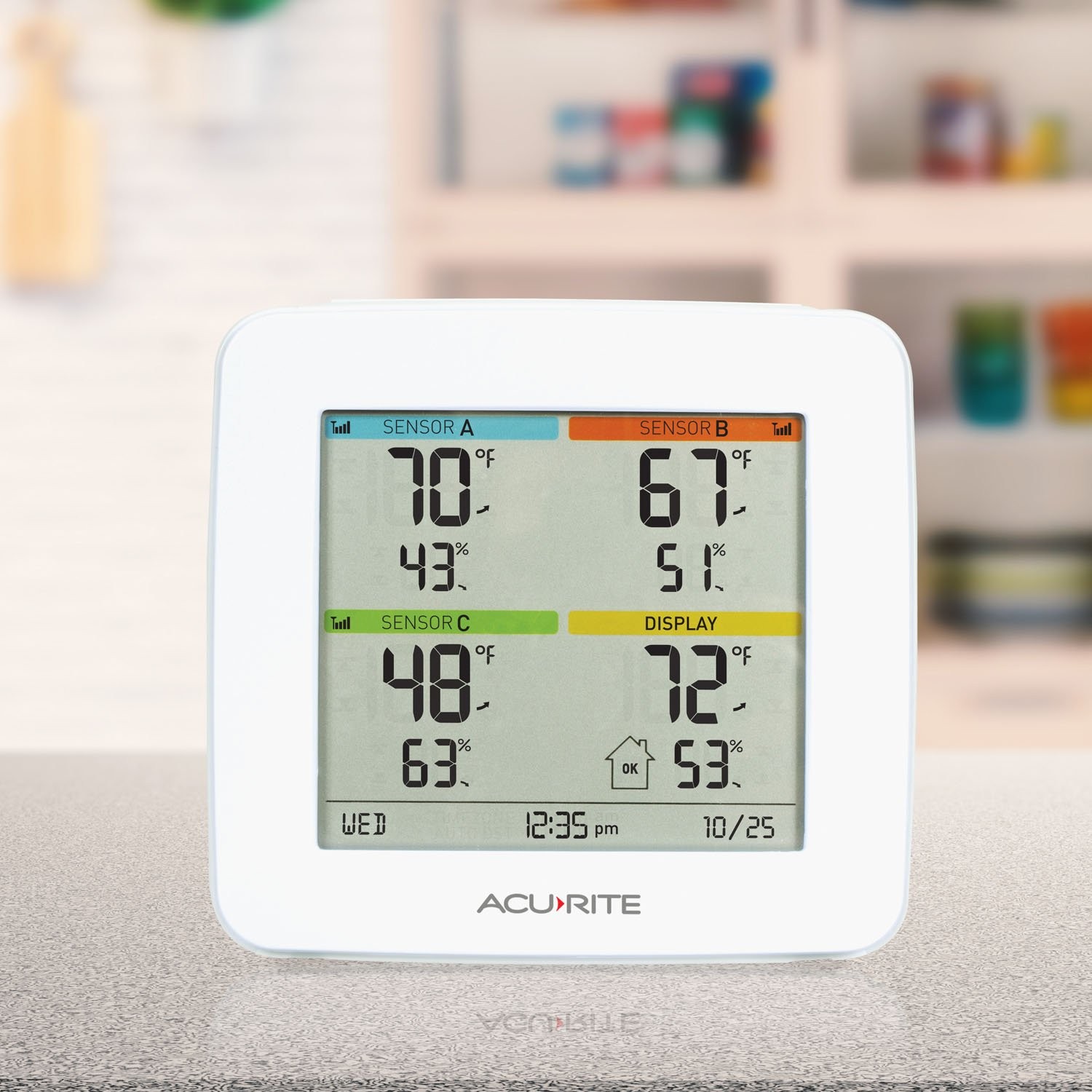 AcuRite 01094M Temperature & Humidity Station with 3 Indoor/Outdoor WHITE