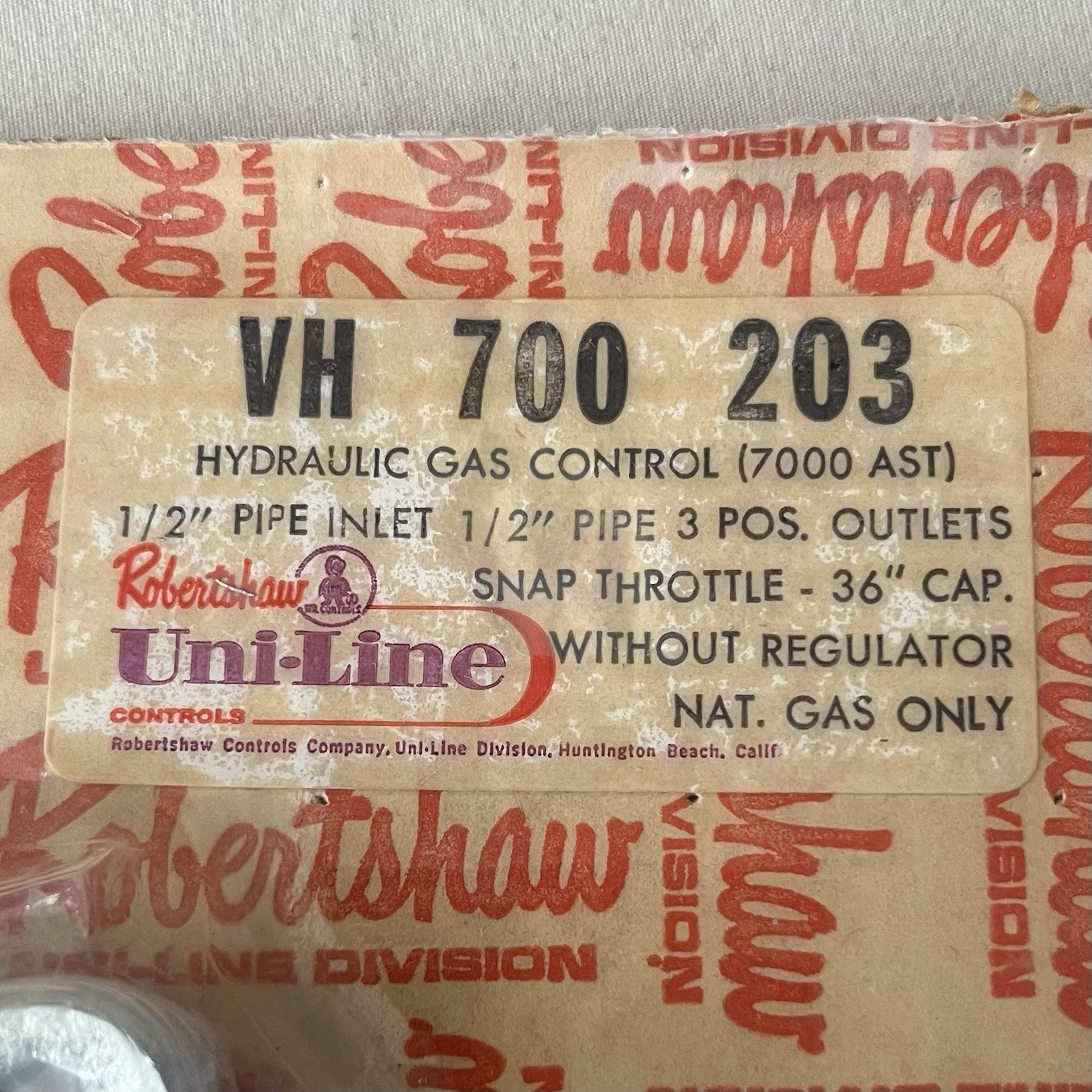NOS Robertshaw Hydraulic Natural Gas Valve Controls 1/2″ In/Out VH 700 203