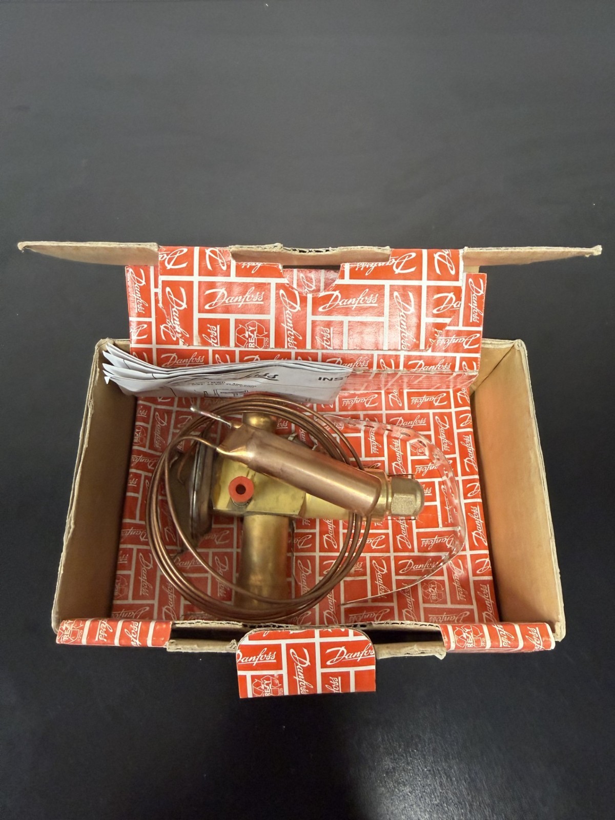 Danfoss 068H7132 TDEBX 11 TXV Expansion Valve 5/8 x 7/8 R22 *NEW IN BOX*