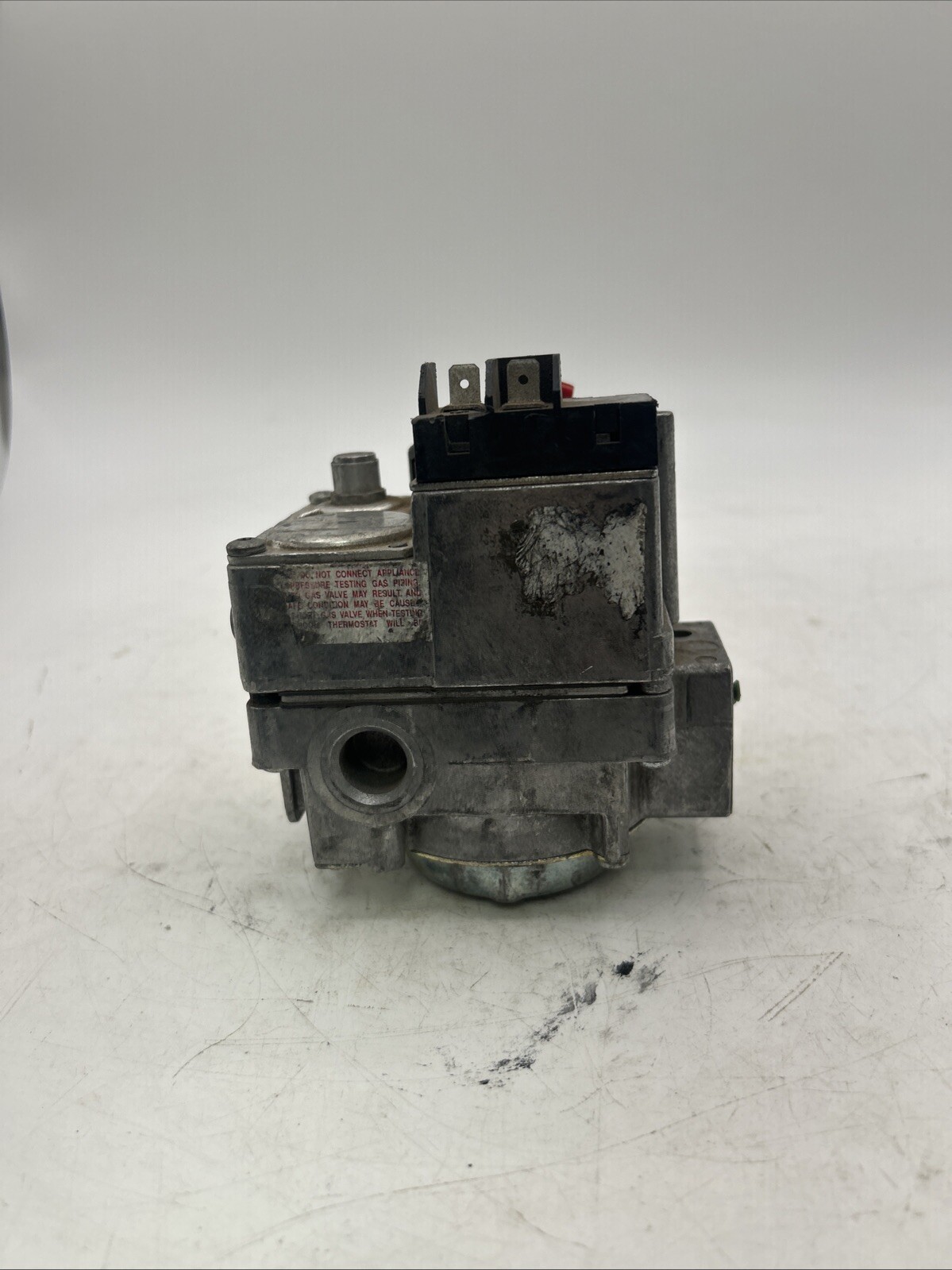 Robertshaw Gas Heating Furnace Valve See Pics 30 Days Warranty Untested