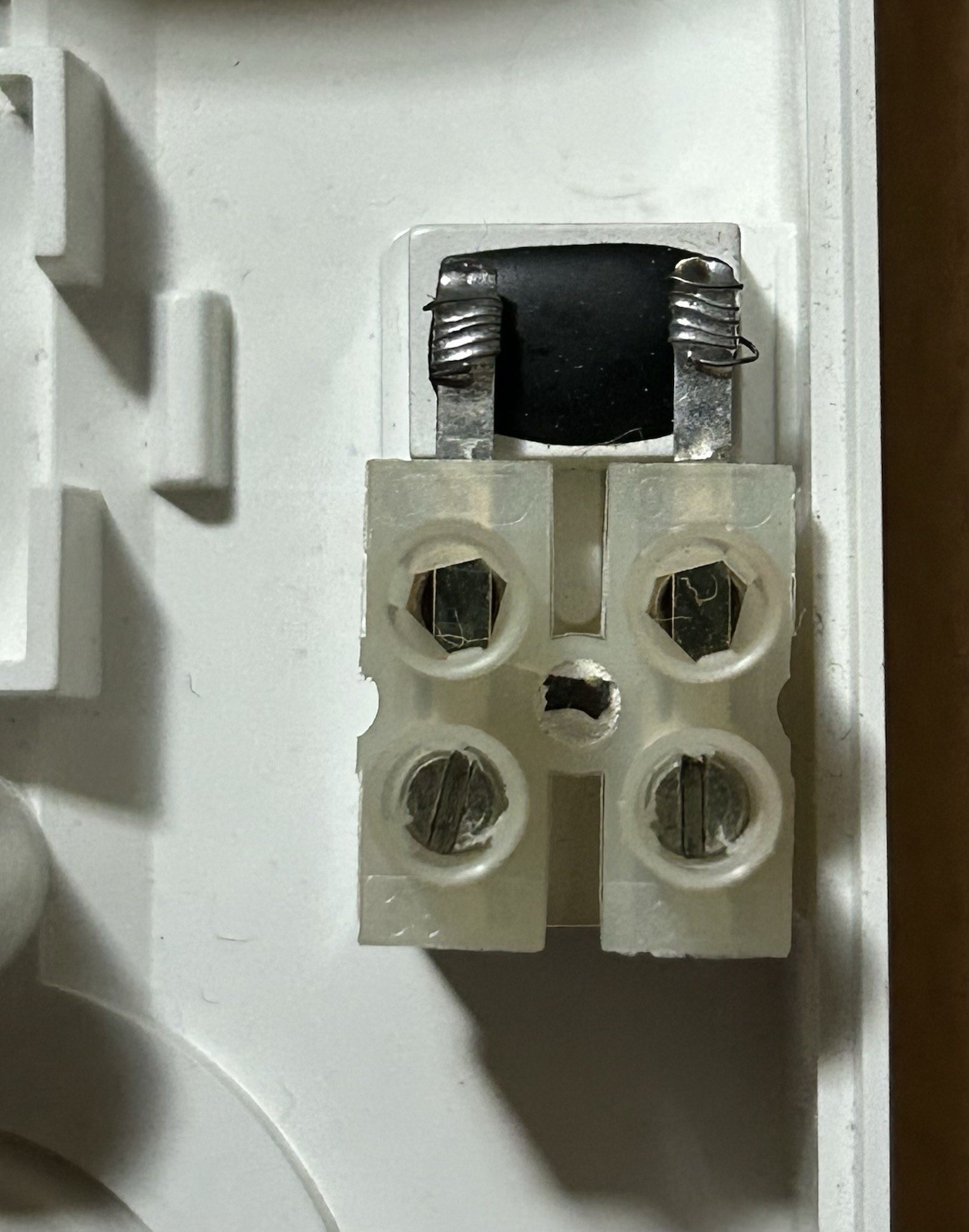 Honeywell TA1 Series Outdoor Temperature Sensor