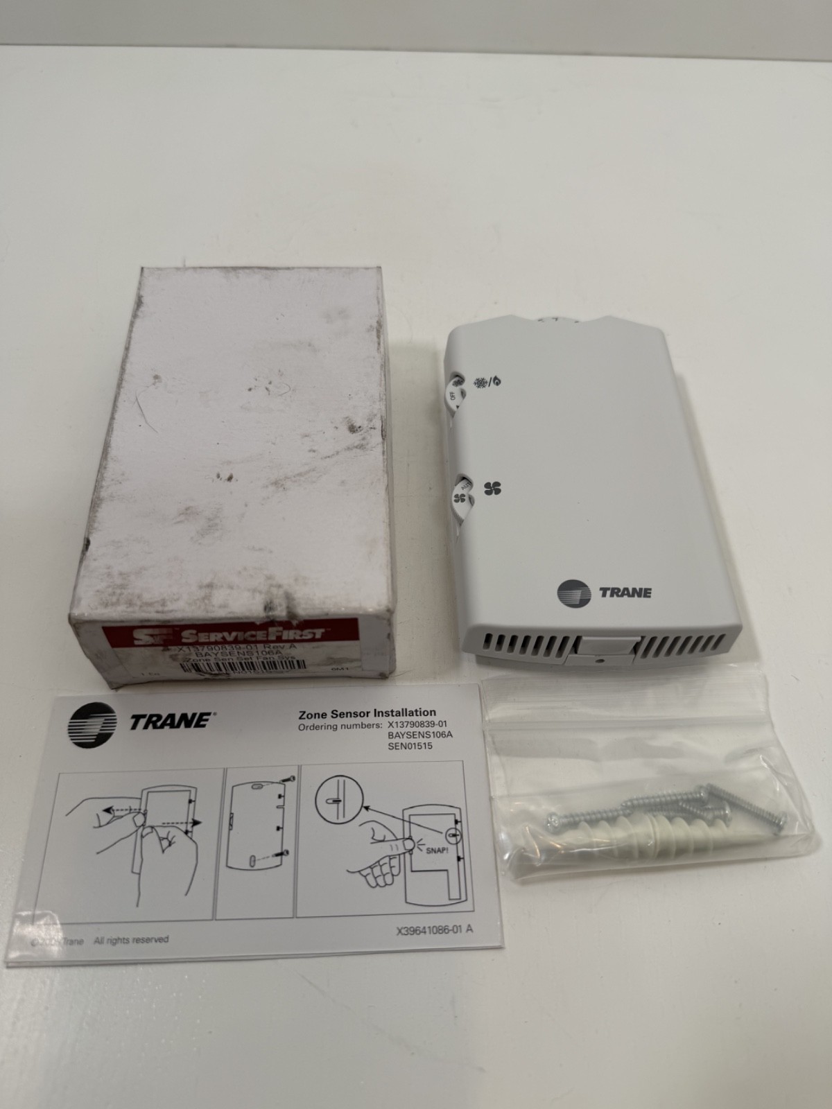 Trane Thermostat SEN01515 – X13790839-01 – BAYSENS106A TRANE ZONE SENSORS
