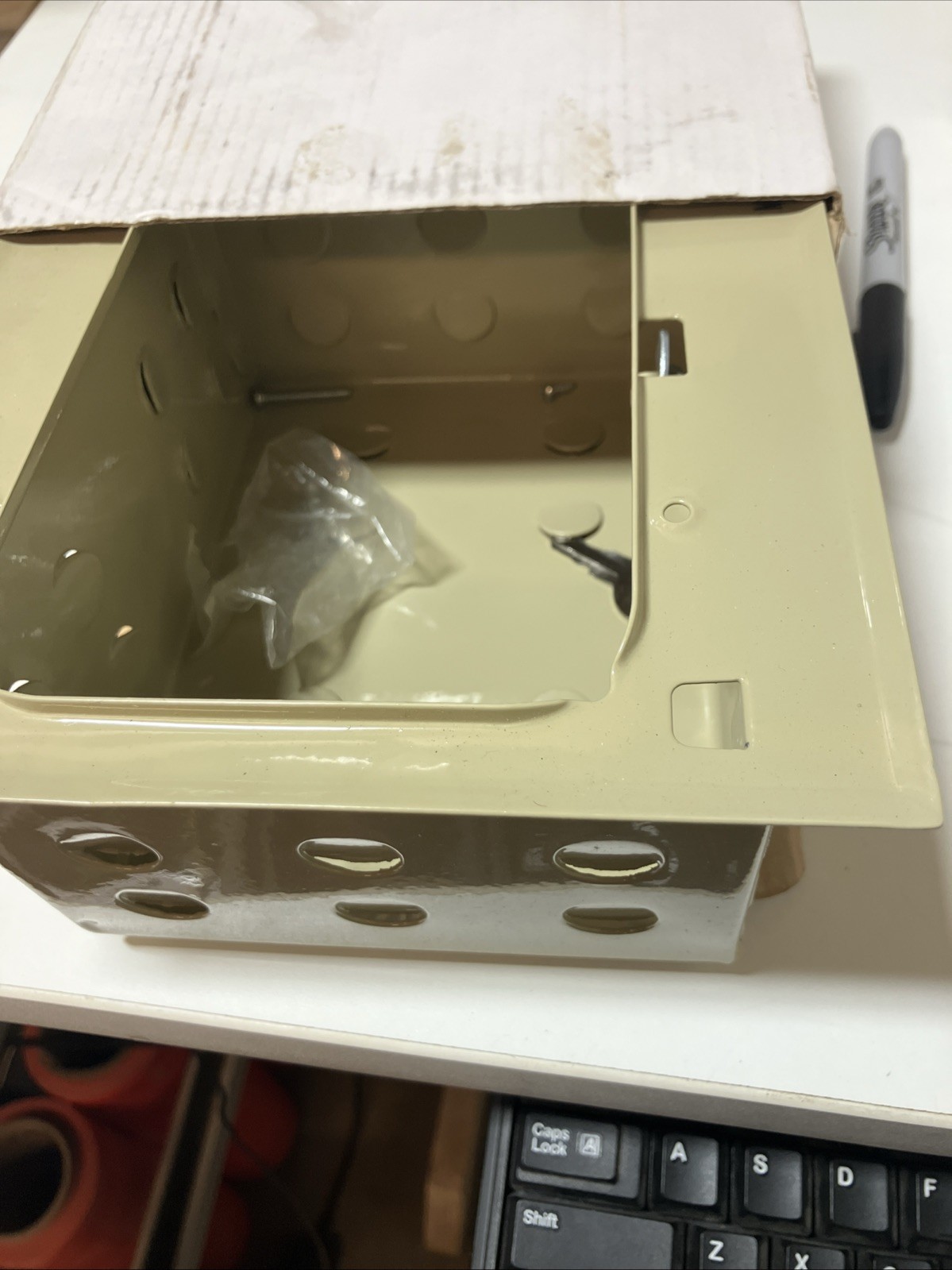 NEW White Rodgers F29-0193 Thermostat Guard, Beige Metal W/ Keyed Lock