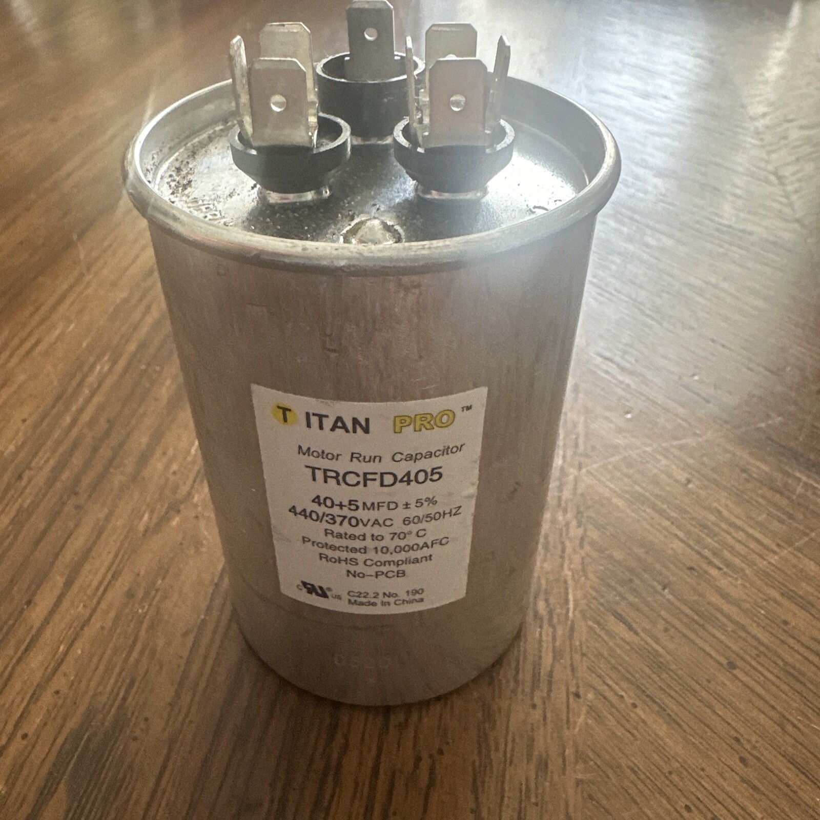 Packard Titan Pro Run Capacitor, Round, 40+5 Mfd, 440-370V, TRCFD405