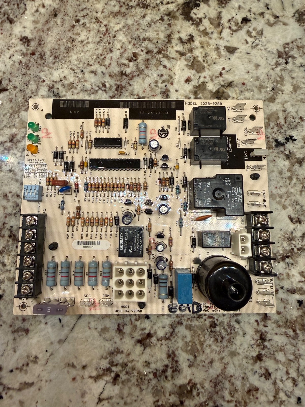 Furnace Control Circuit Board 1028-83-9285A 1028-928B 62-24140-04 GUARANTEED