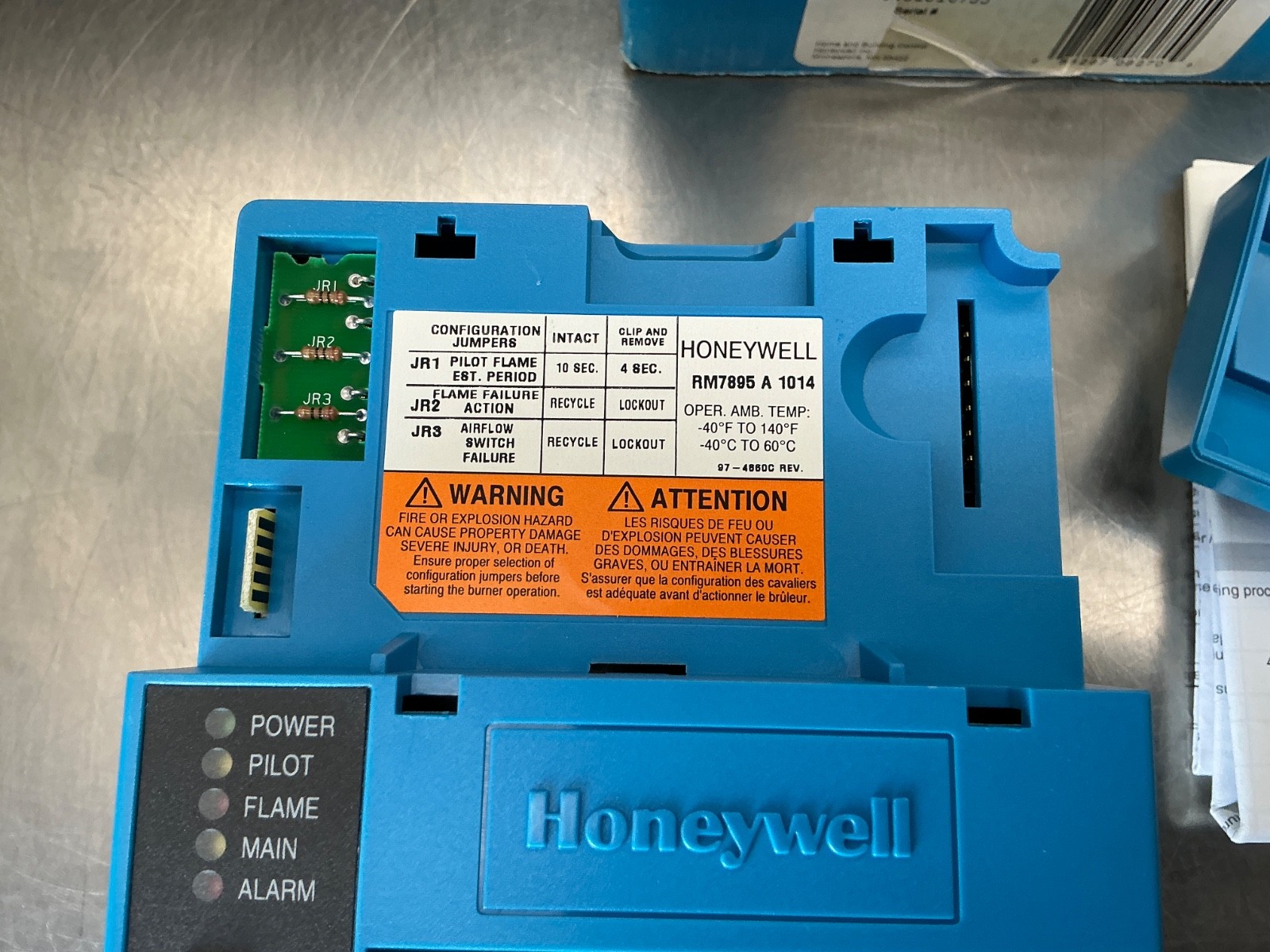 Honeywell RM7895 A 1014 On-Off Primary Burner Control