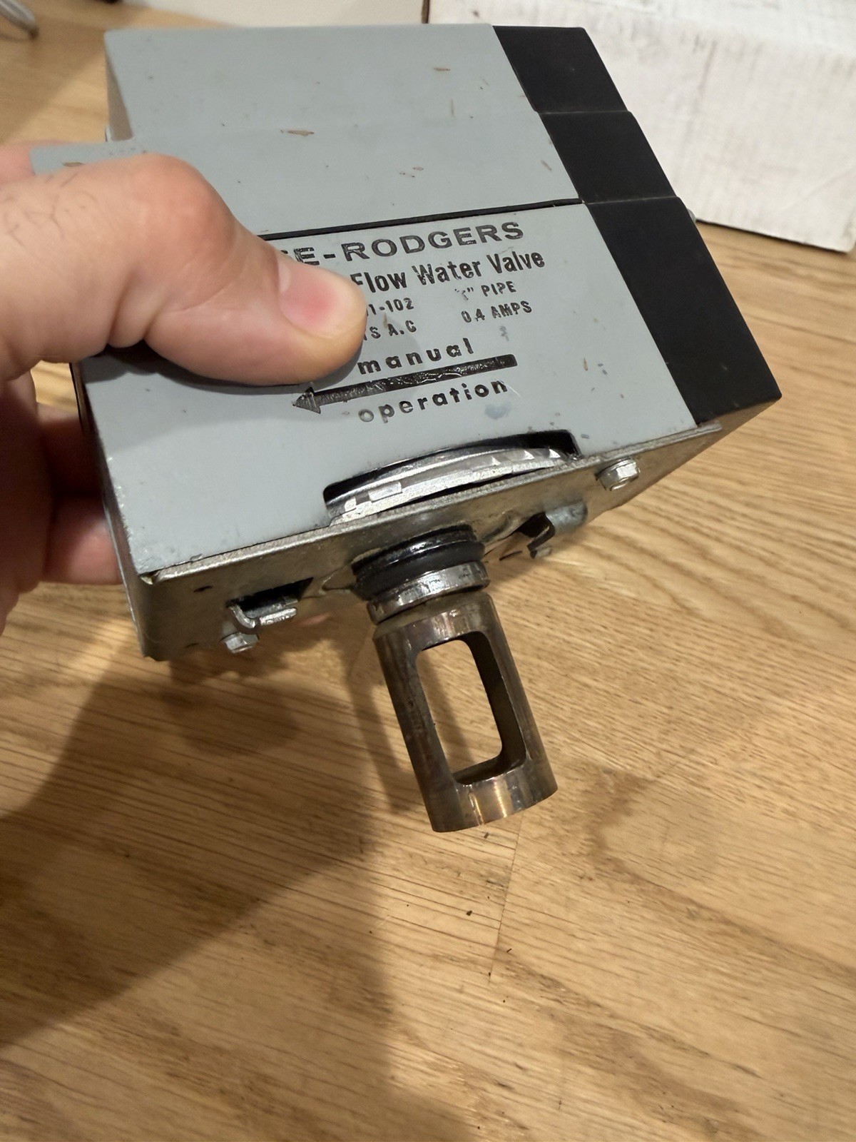 White-Rodgers 1311-102 Hydronic Zone Valve Brass Metal Model 1311-102 3 Wire