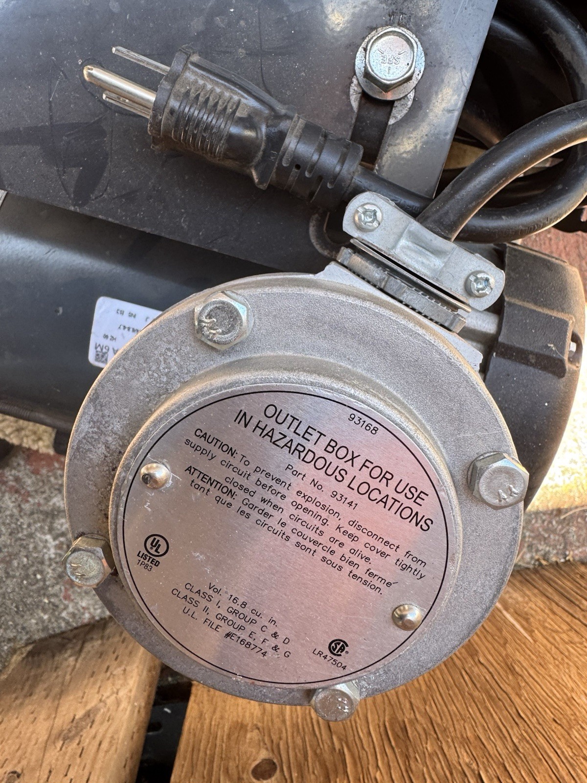 Dayton 4C660 Tubeaxial Fan 16″ Belt Drive With 1 HP 1 PH Marathon Motor 115/230V
