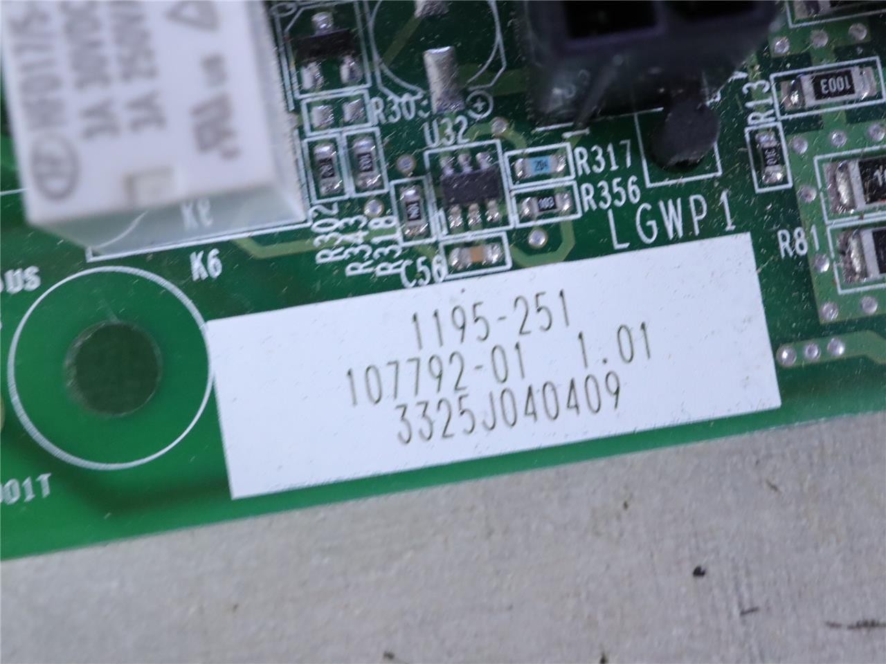 LENNOX 1195-251 Furnace Control Circuit Board 107792-01
