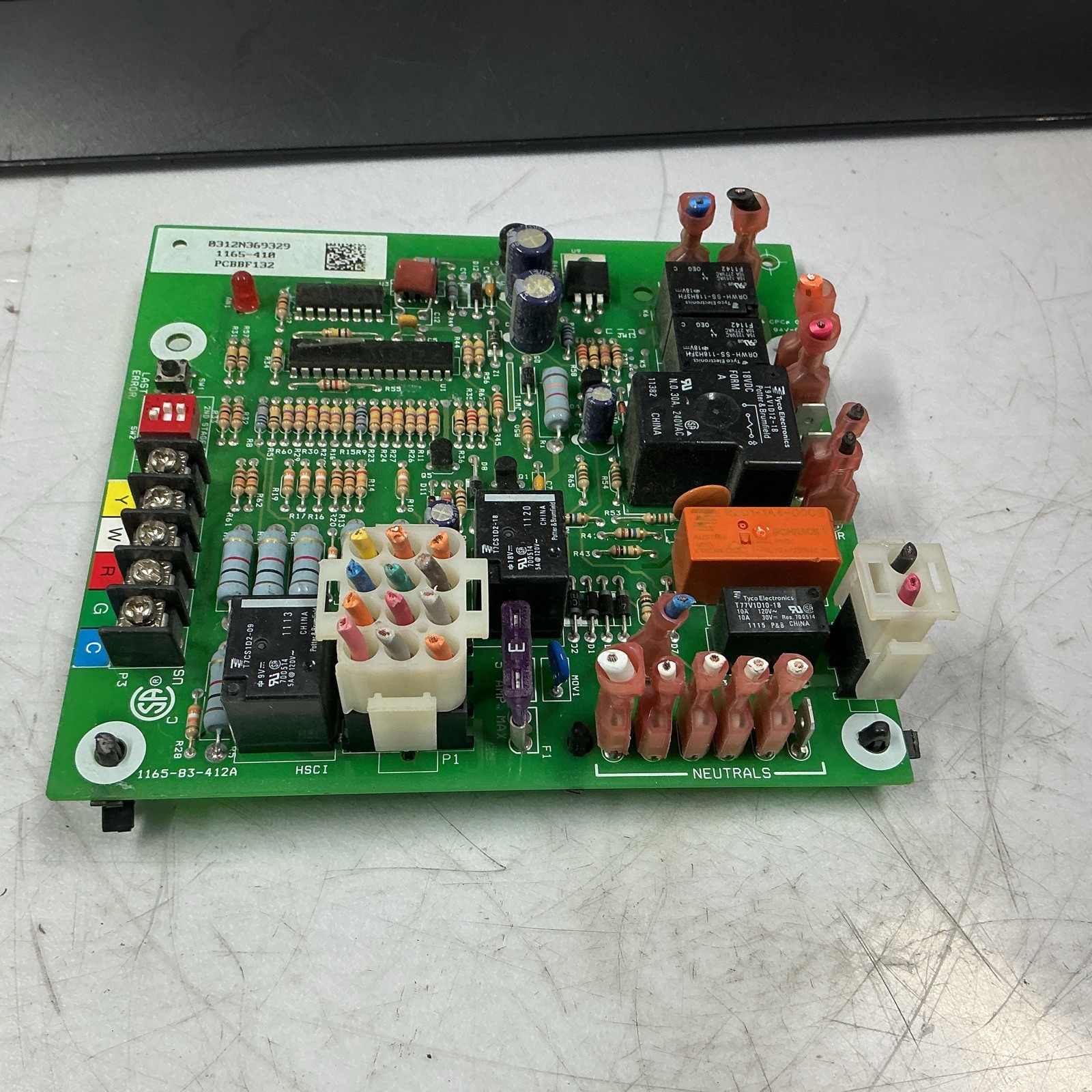 Goodman Furnace Control Board Part # PCBBF132 Free Shipping