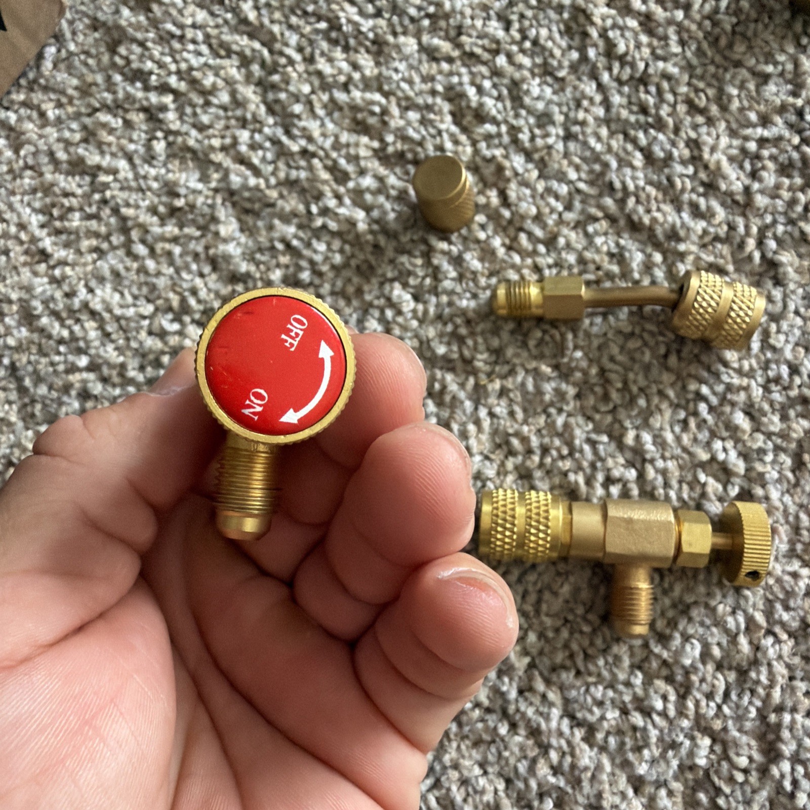 Mini Split Adapter 5/16 to 1/4 SAE Flare R410A Brass for HVAC Manifold Gauge