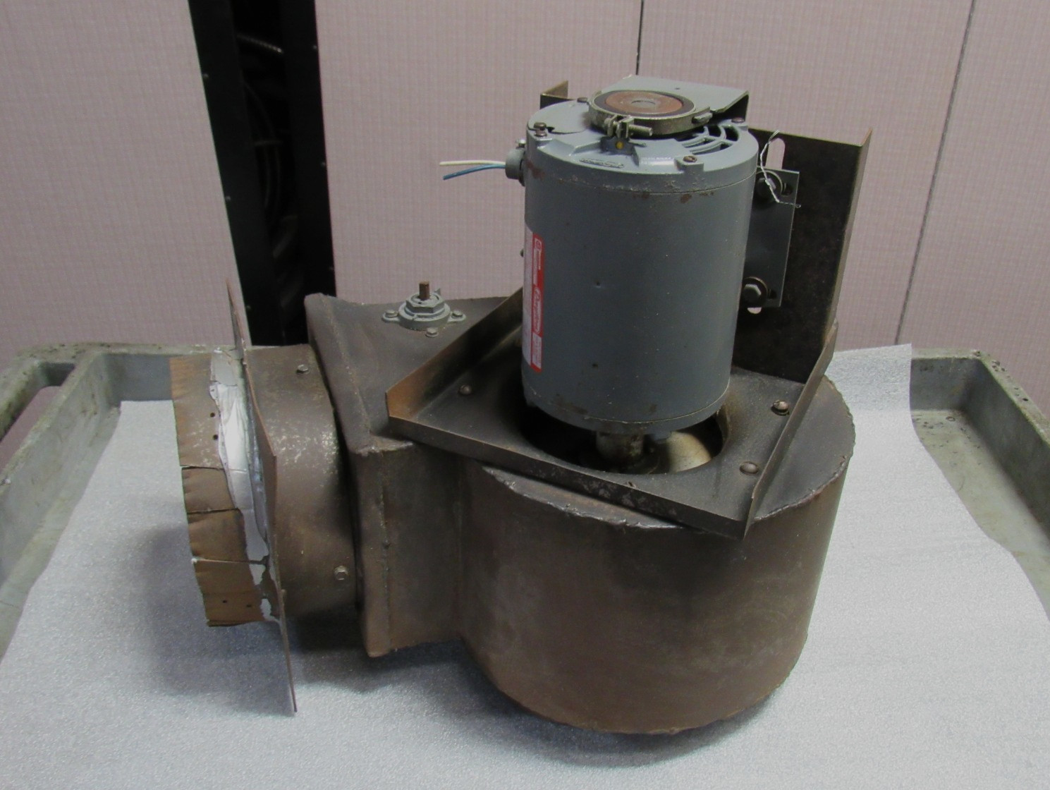 No Name Blower Fan Model Unknown 1/3 Hp 115V 1Ph 1725Rpm 8″ Inlet / Outlet