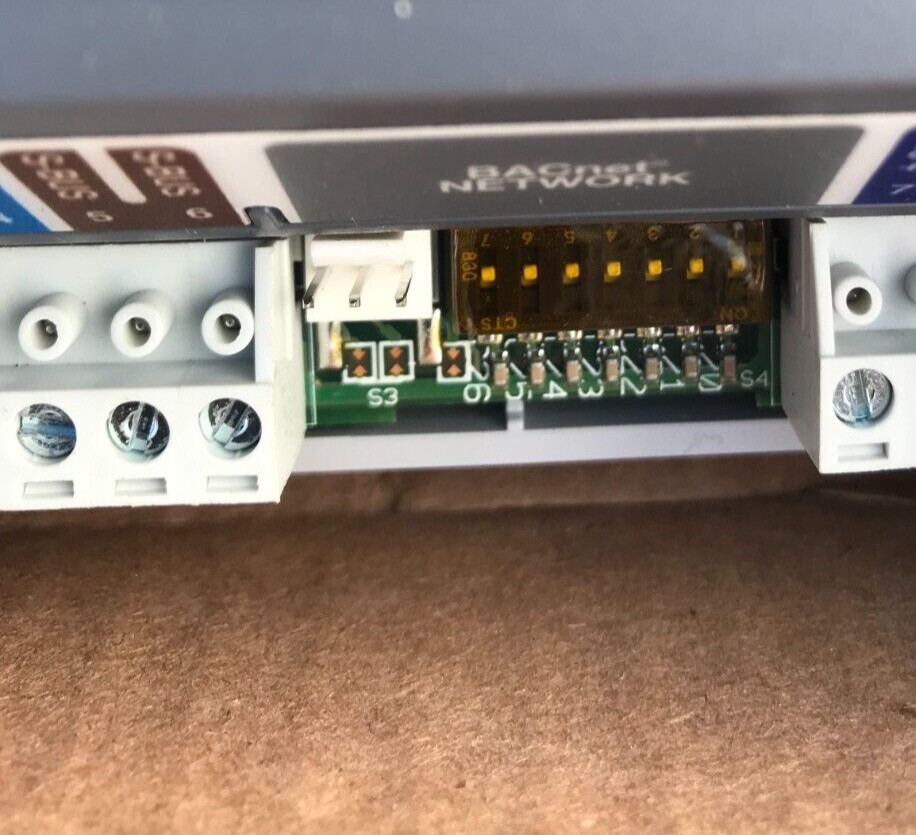 Honeywell PUB4024S Spyder Series 3 Programmable Unitary Controller BACnet
