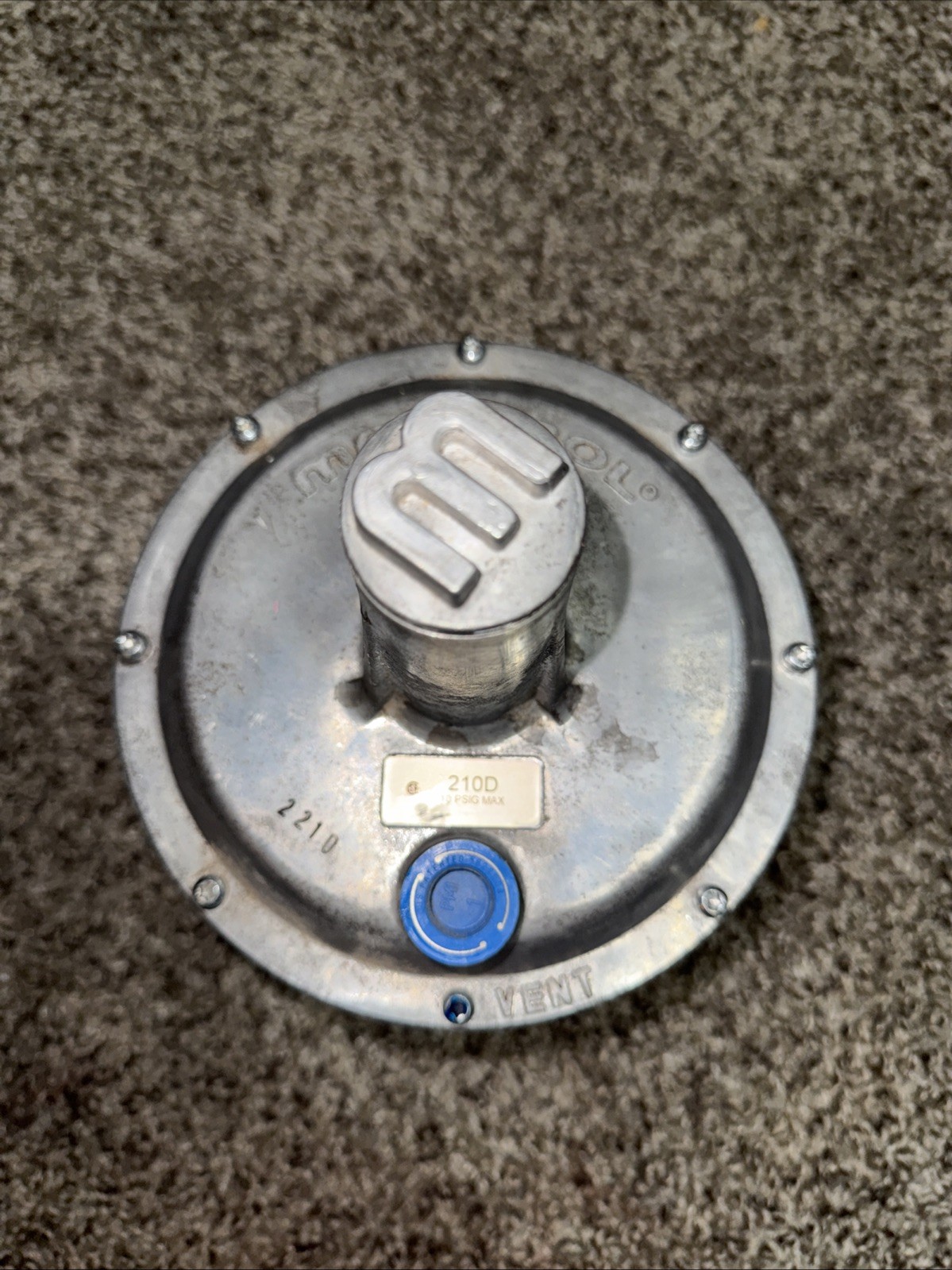 Maxitrol 210D, 1″ NPT Gas Pressure Regulator, Maximum inlet pressure 10 PSIG