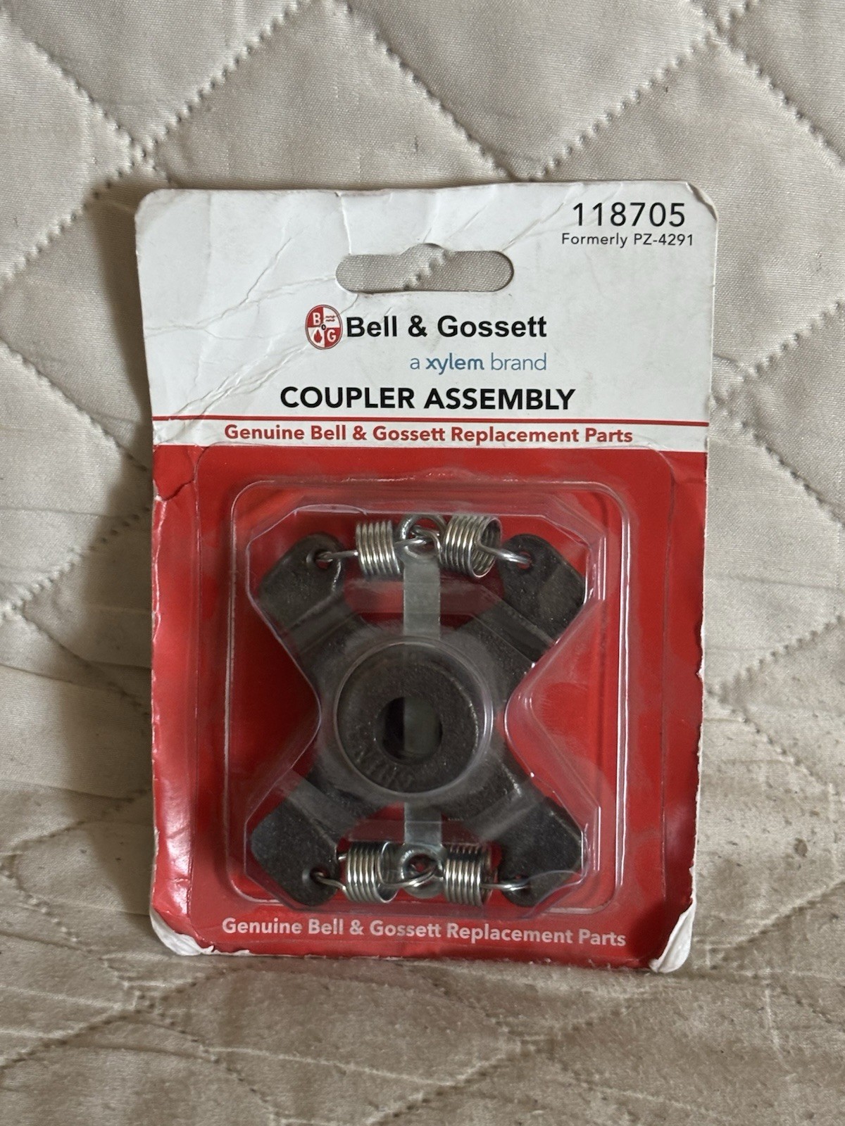 Bell & Gossett 118705 Coupler Coupling Cast Iron Assembly fits all Series 100