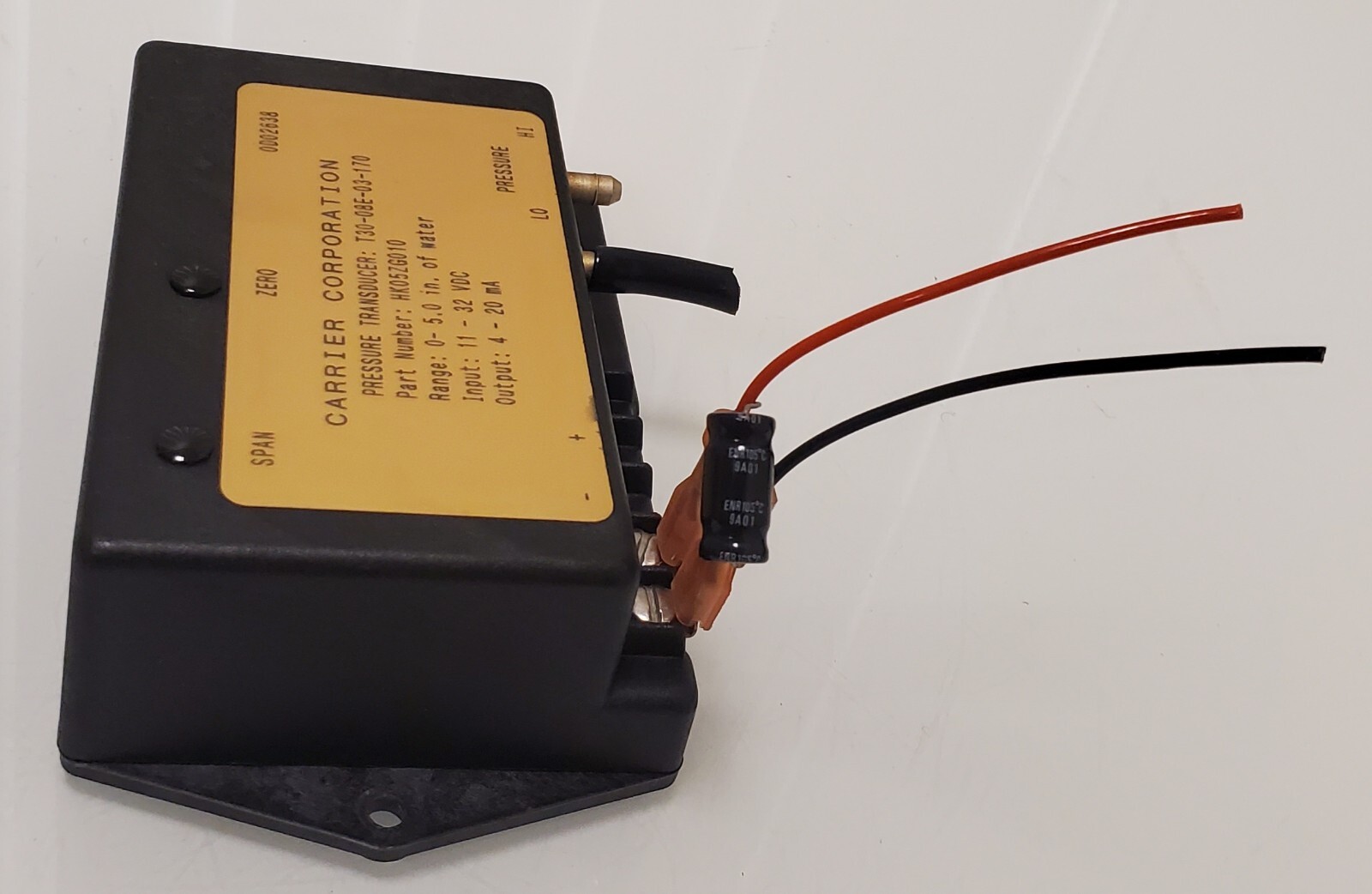 HK05ZG010 T30-08E-03-170 control Pressure Transducer Carrier Corporation