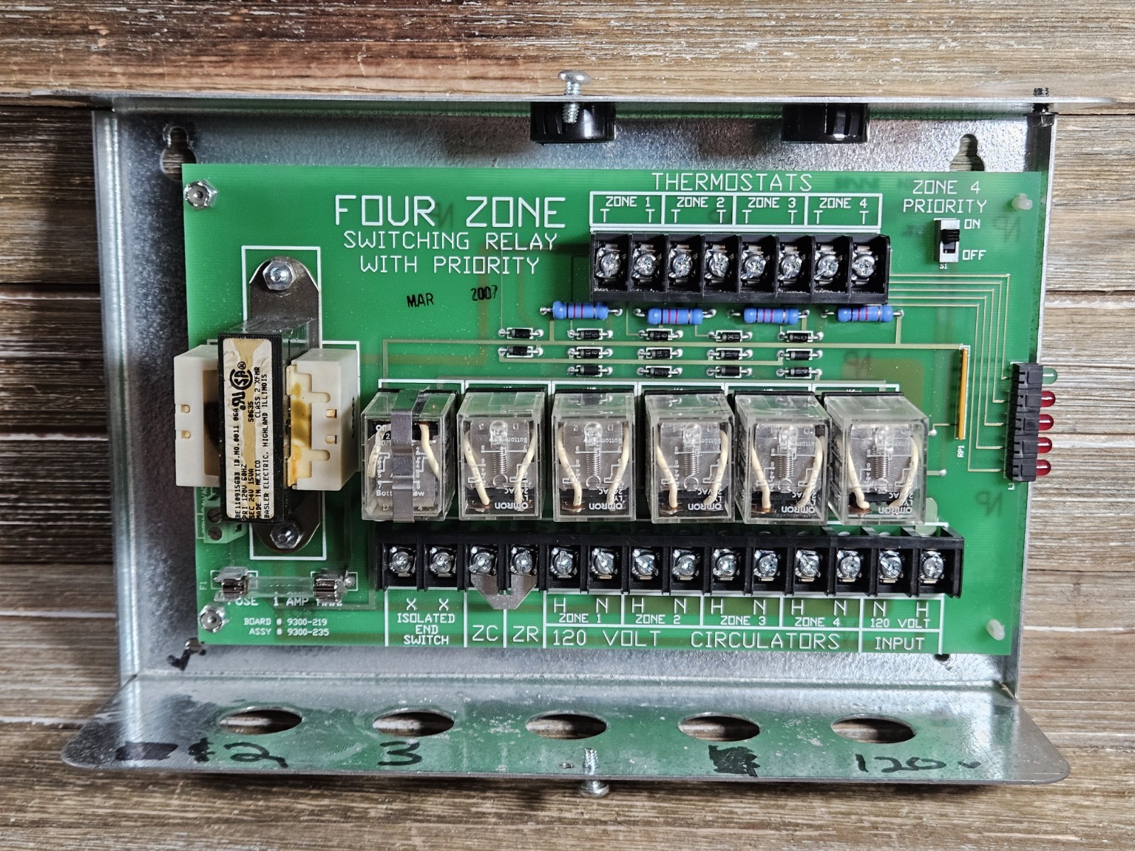 Taco SR504 Four Zone Switching Relay Boiler Control Free Shipping & Handling