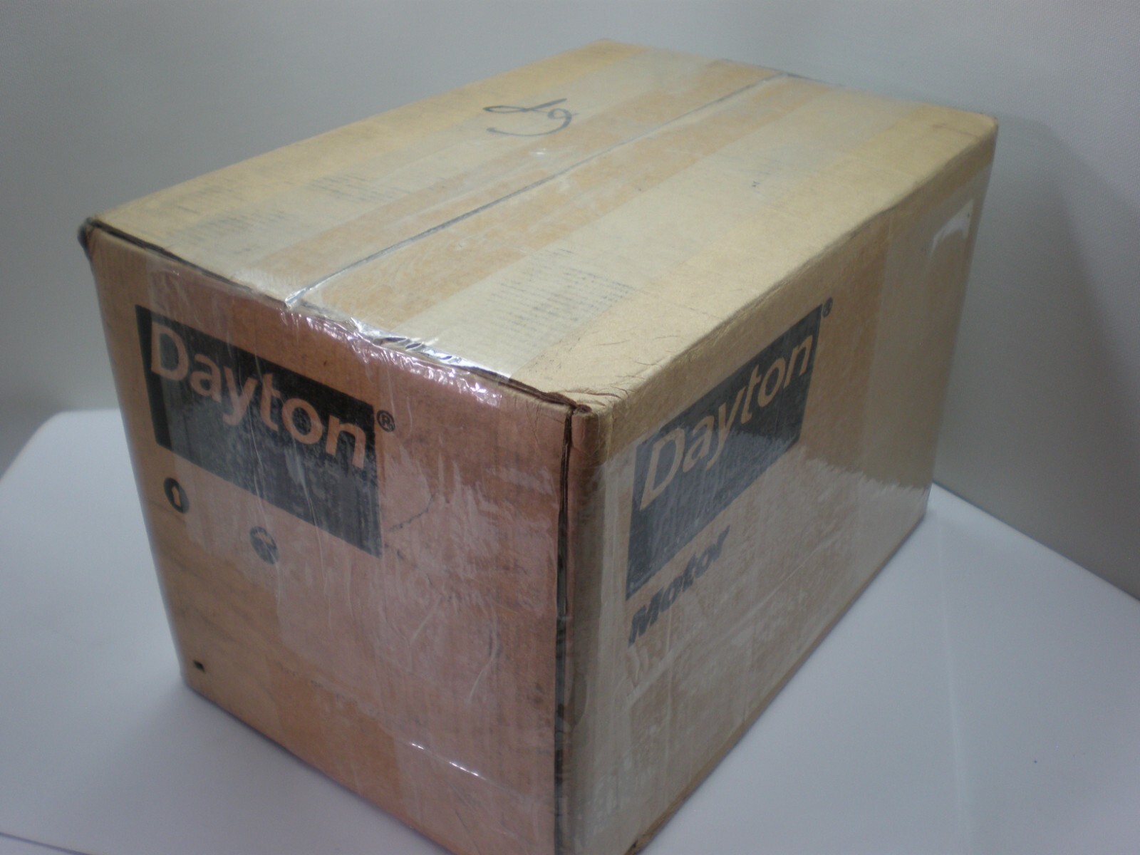 DAYTON 4M100G D/D Blower Motor 3 Speed, Open Air-Over, Ring/Stud Mount, 1/2 HP