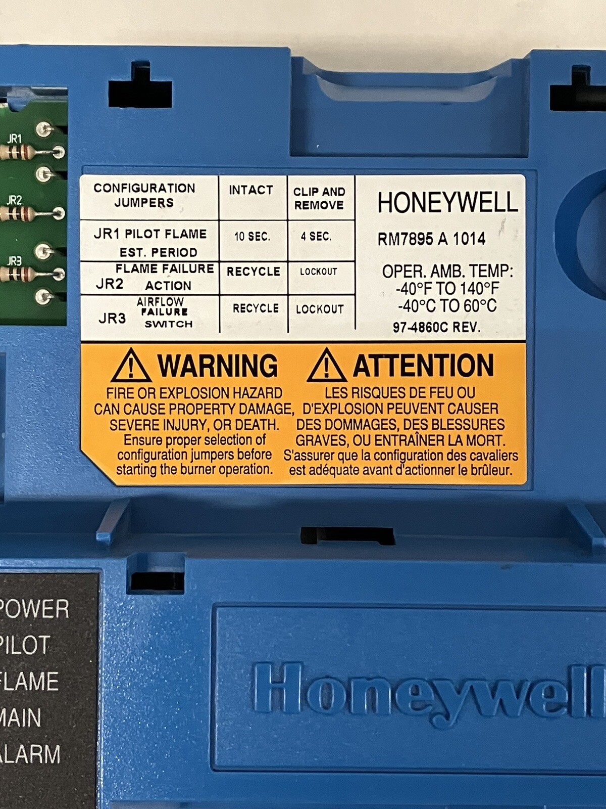 Honeywell RM7895A1014 Burner Control with ST7800A1039 30 Second Purge Timer