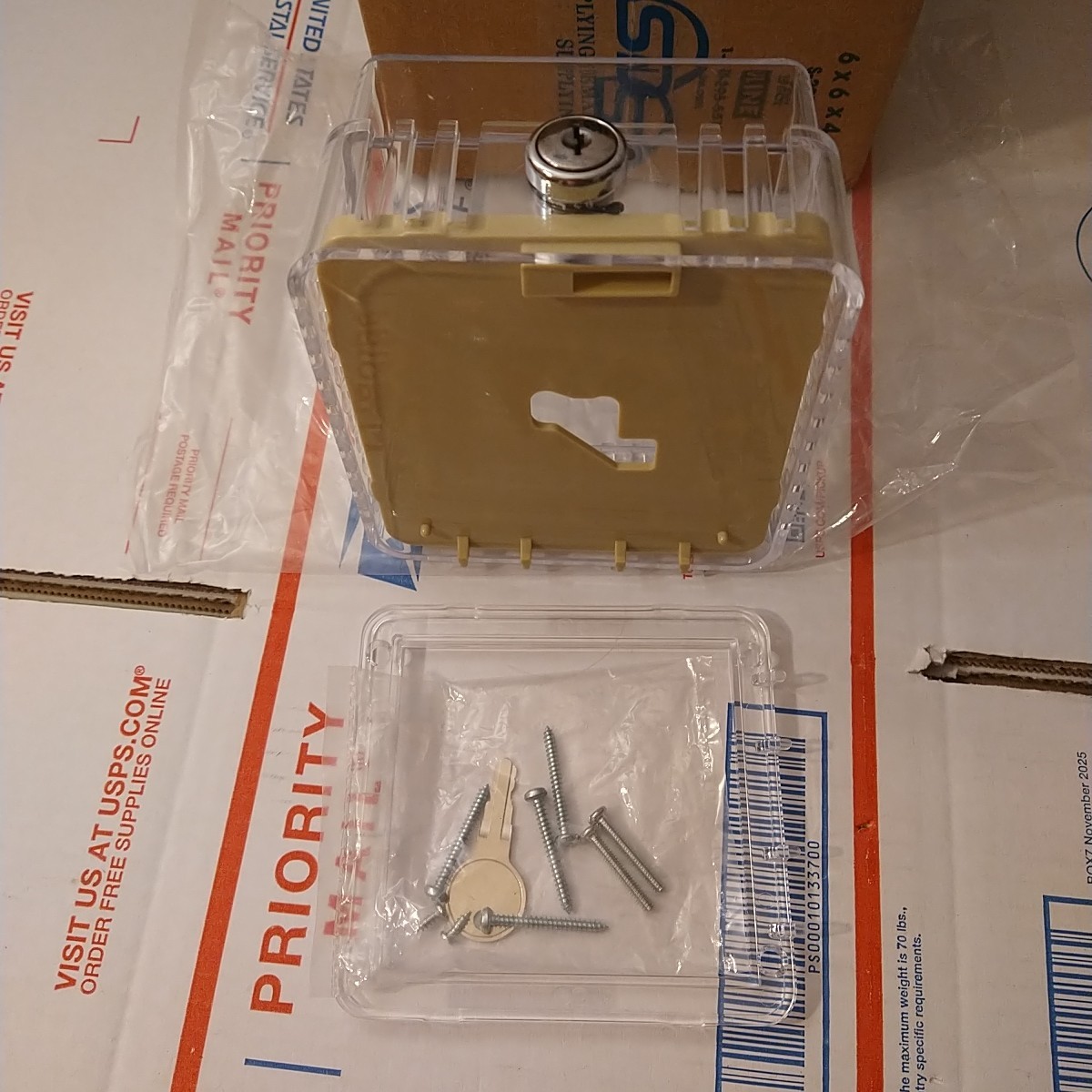 BTG-EK Thermostat Guard 3-7/8 x 3-1/2 x 2-1/2 Inch Inner Dimensions Key Locking