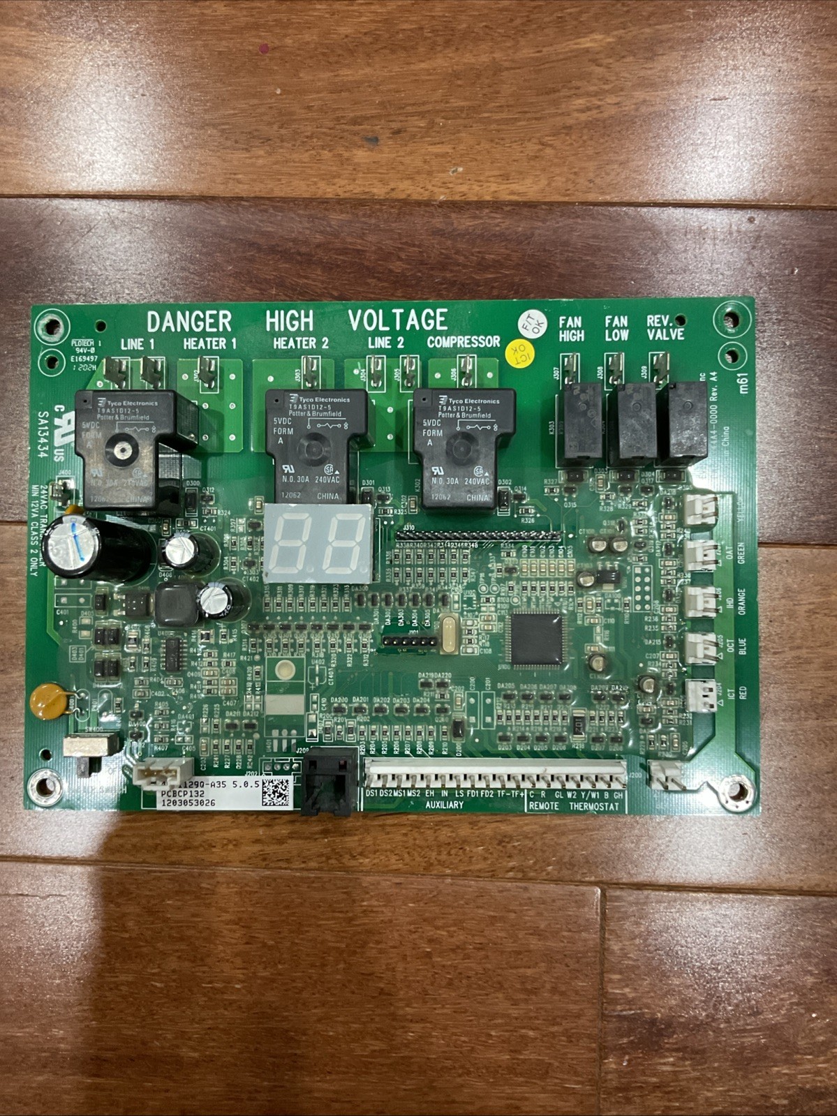 Amana PTAC Digital Read Out Control Circuit Board PCBCP132 40-1129Q-A35 Tested.