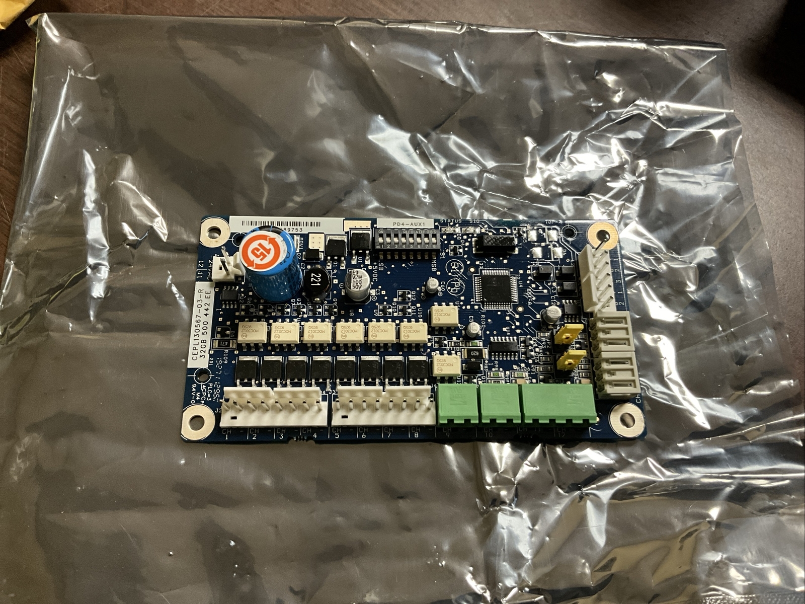 OEM CARRIER CEPL130567-03-R 32GB 500 442 EE DRIVER BOARD