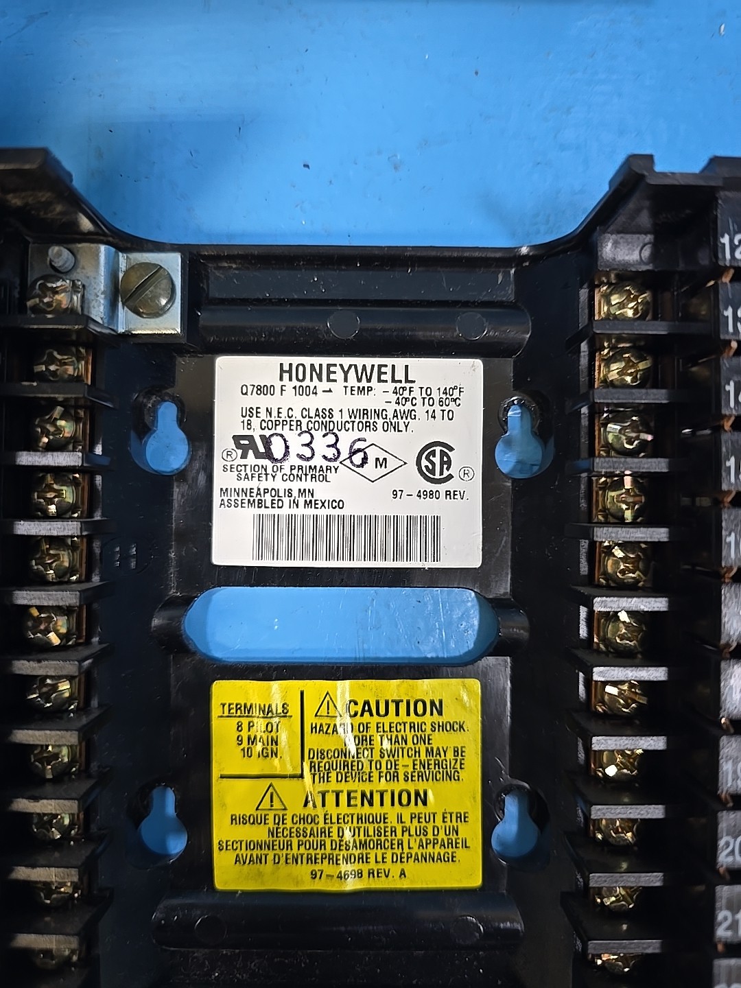HONEYWELL RM7890A1015 ULTRAVIOLET FLAME AMPLIFIER BURNER CONTROL MODULE