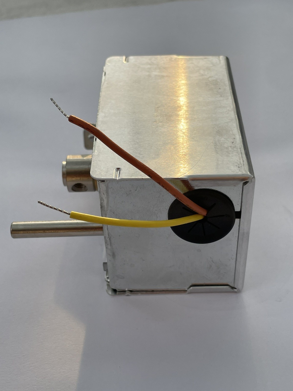 Honeywell M847D1004 Damper Actuator Zoning Switch