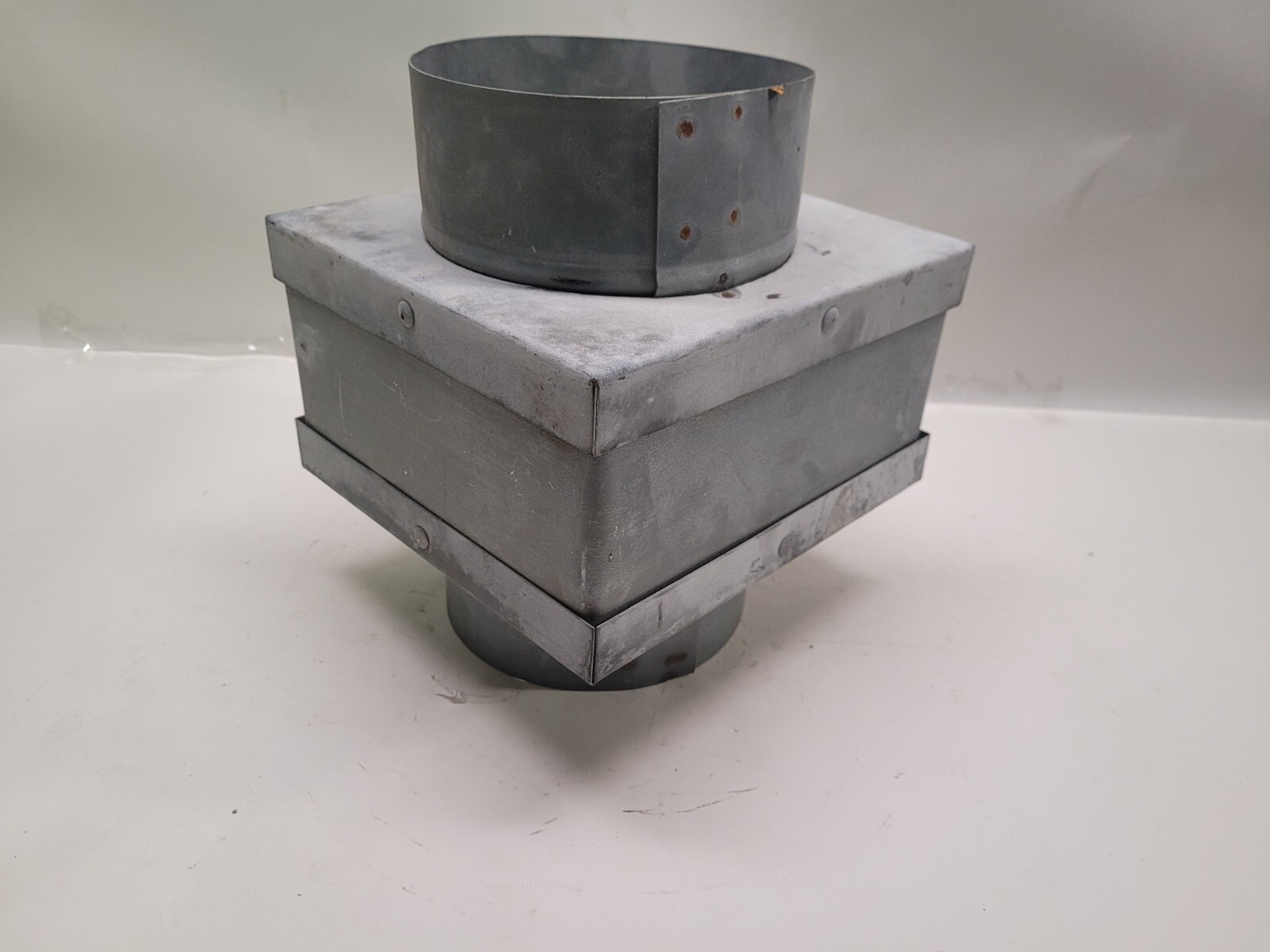 Ruskin Mfg V699063 Fire Damper 5-1/2″ (7-7/8″ x 8-5/8″ Box)