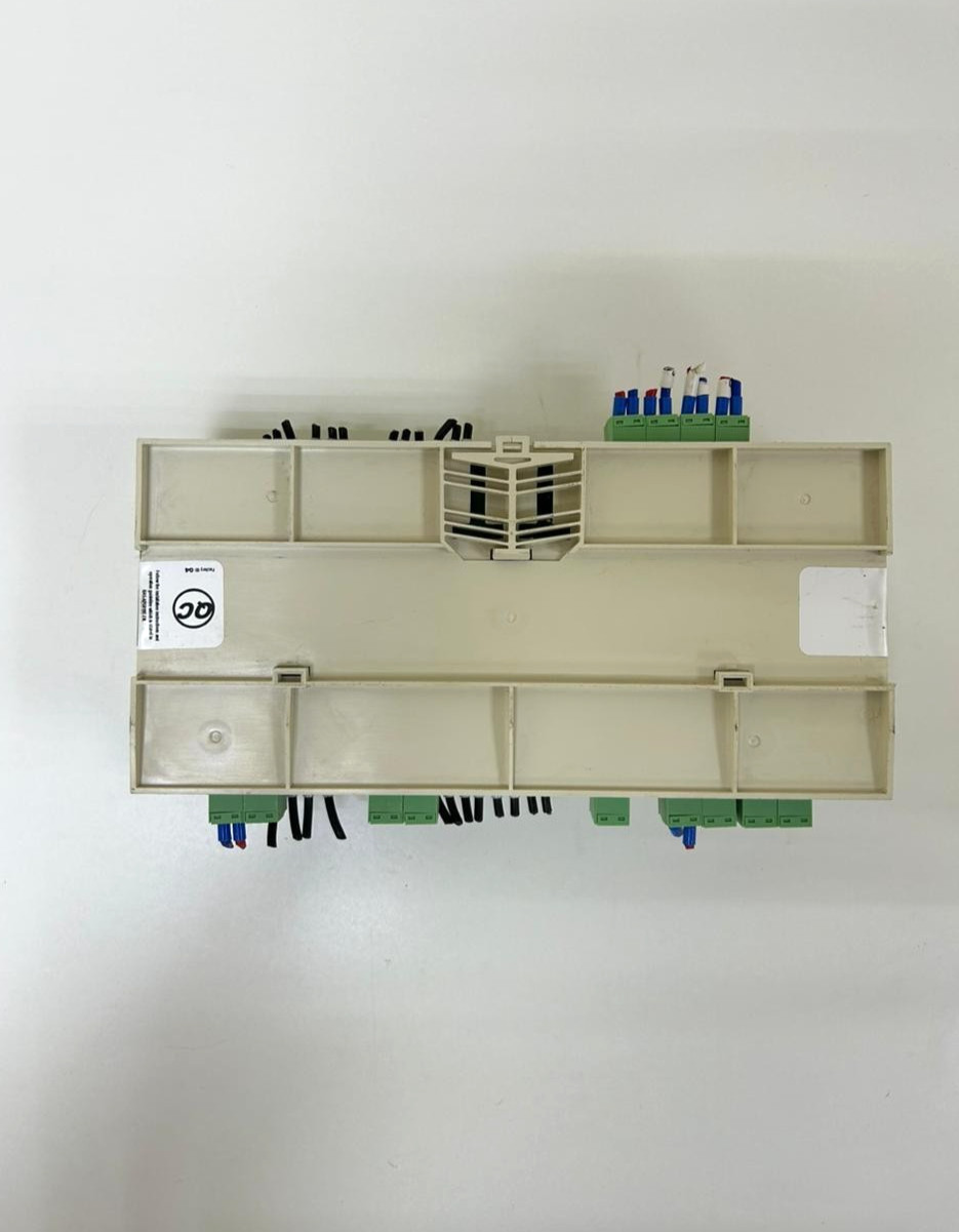 TRANE UC600 PROGRAMMABLE CONTROLLER / UC600